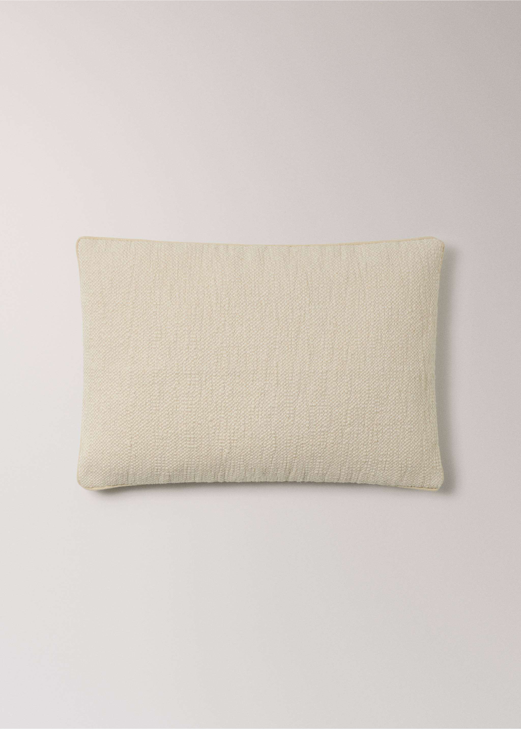 Cotton cushion cover with textured finish and trim 16x24 inches - Article without model, Ecru. Ref: 27003327-00.
