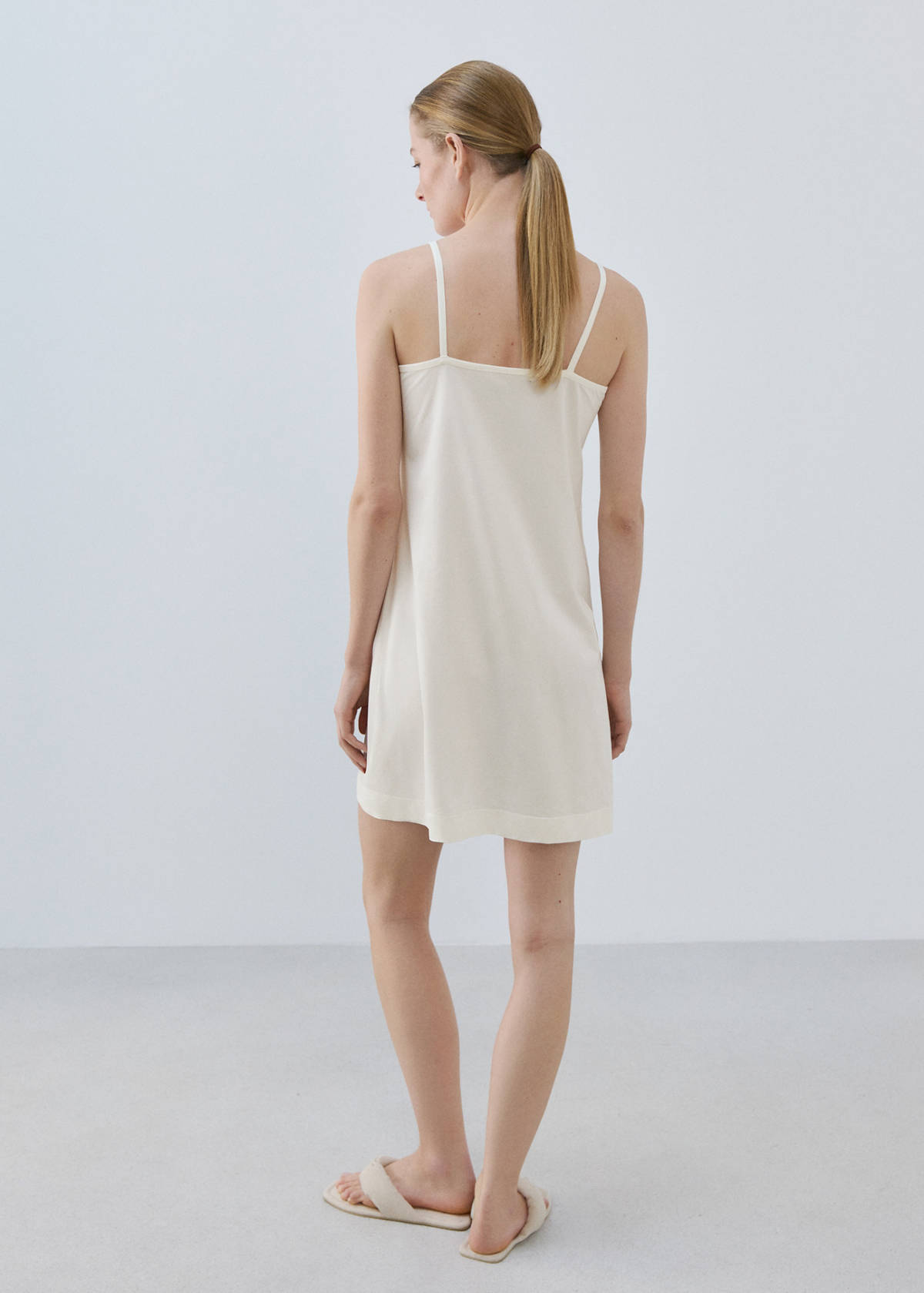 Light cotton nightdress — Ivory White