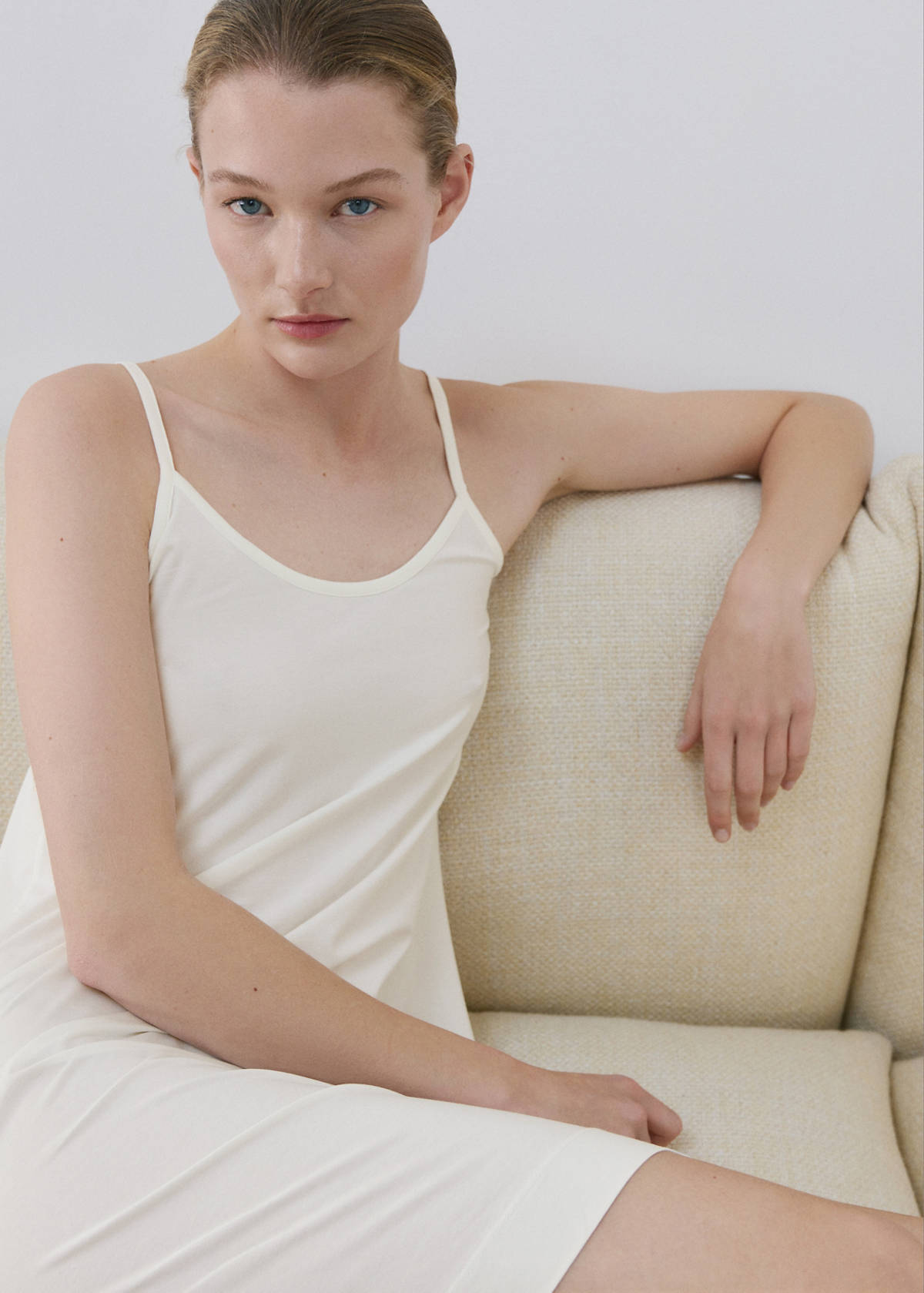 Light cotton nightdress — Ivory White
