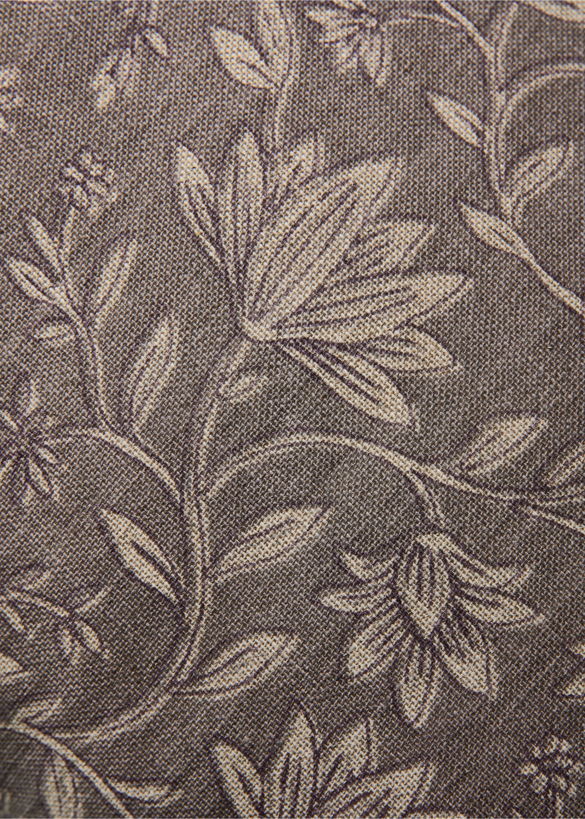 Block print linen cotton cushion cover 40x60cm - Details of the article 3, Purple. Ref: 27003354-00.