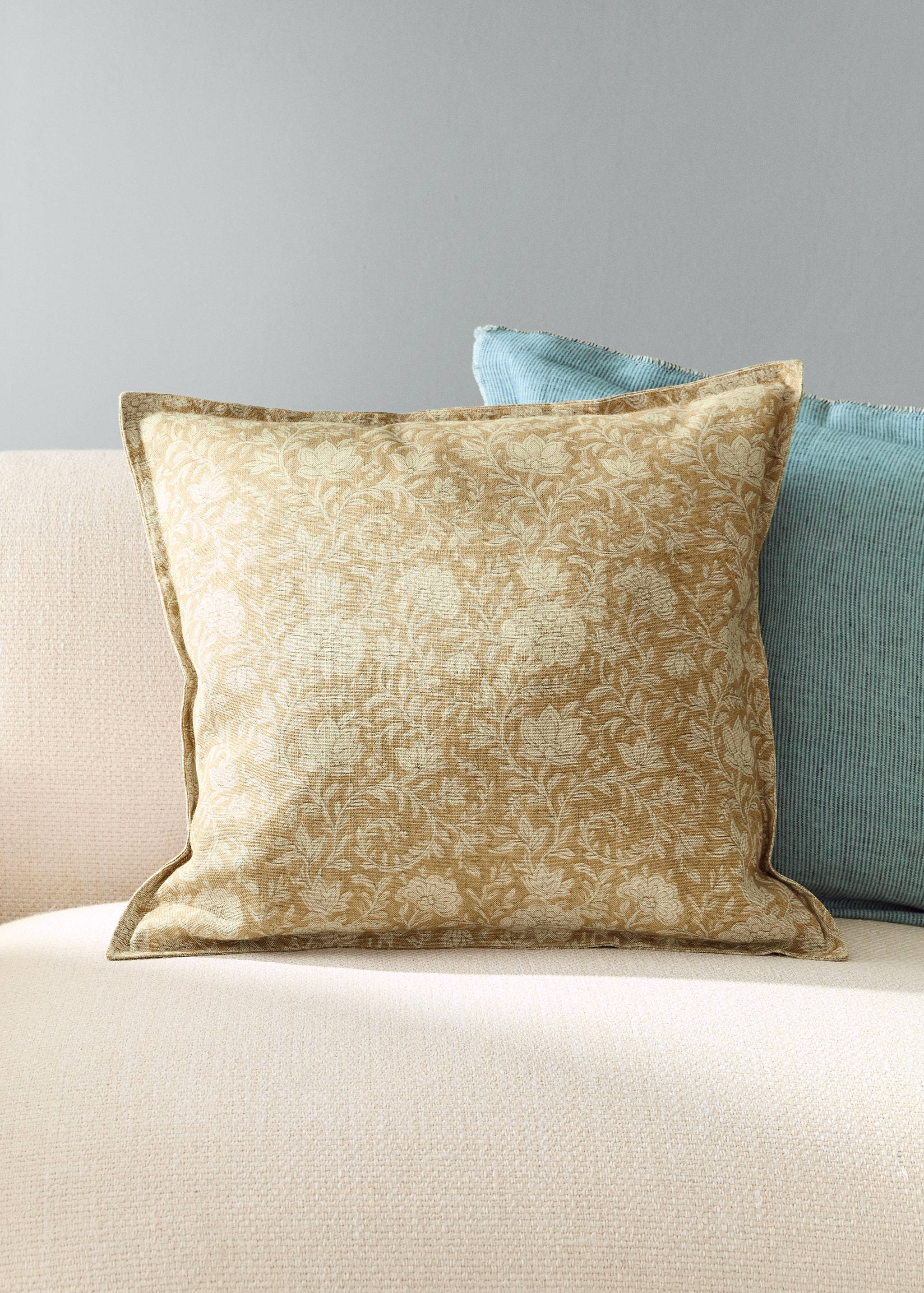 Floral print linen-cotton cushion cover 50x50cm - General plane