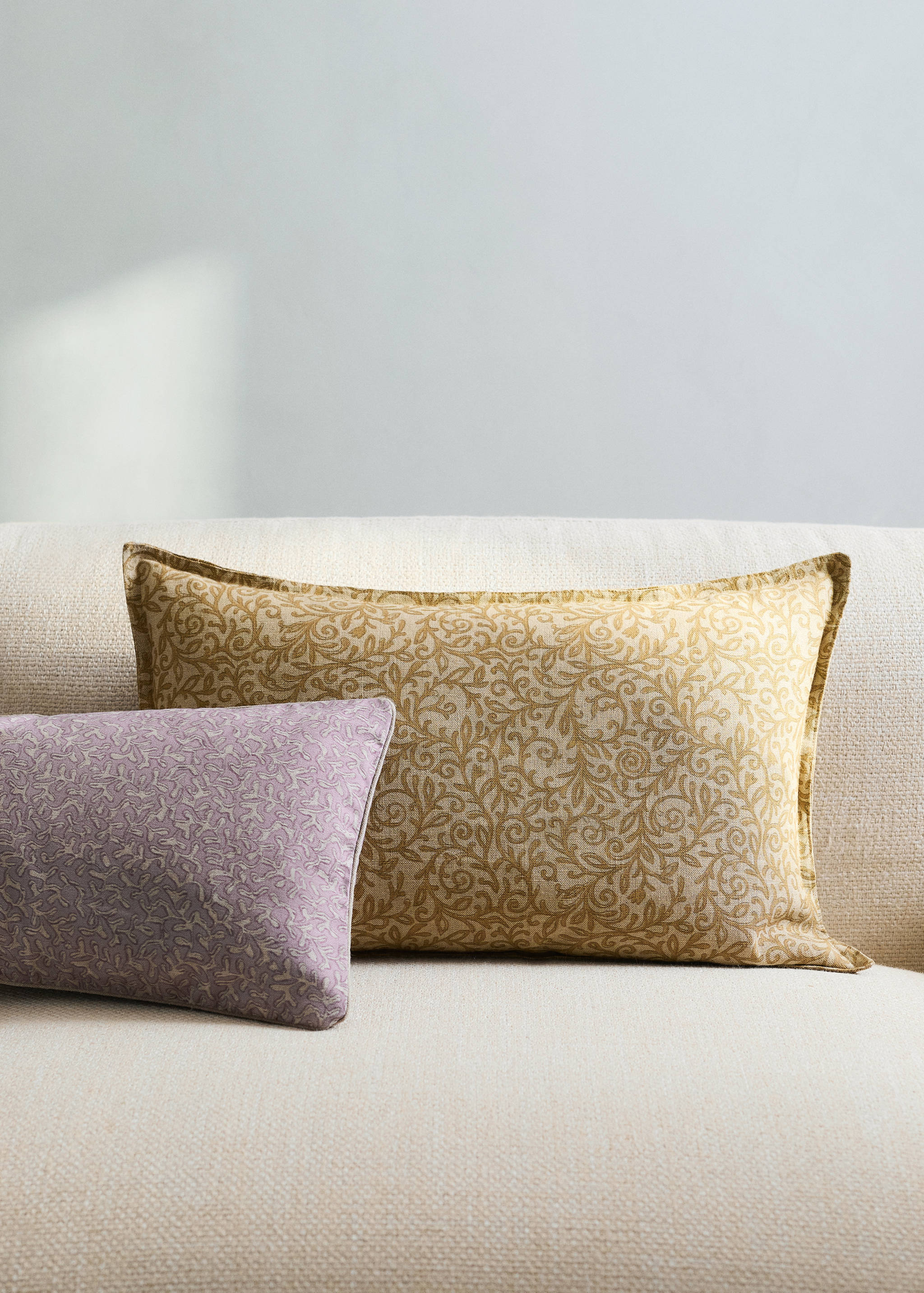 Linen cotton cushion cover with leaf print 40x60 cm - General plane