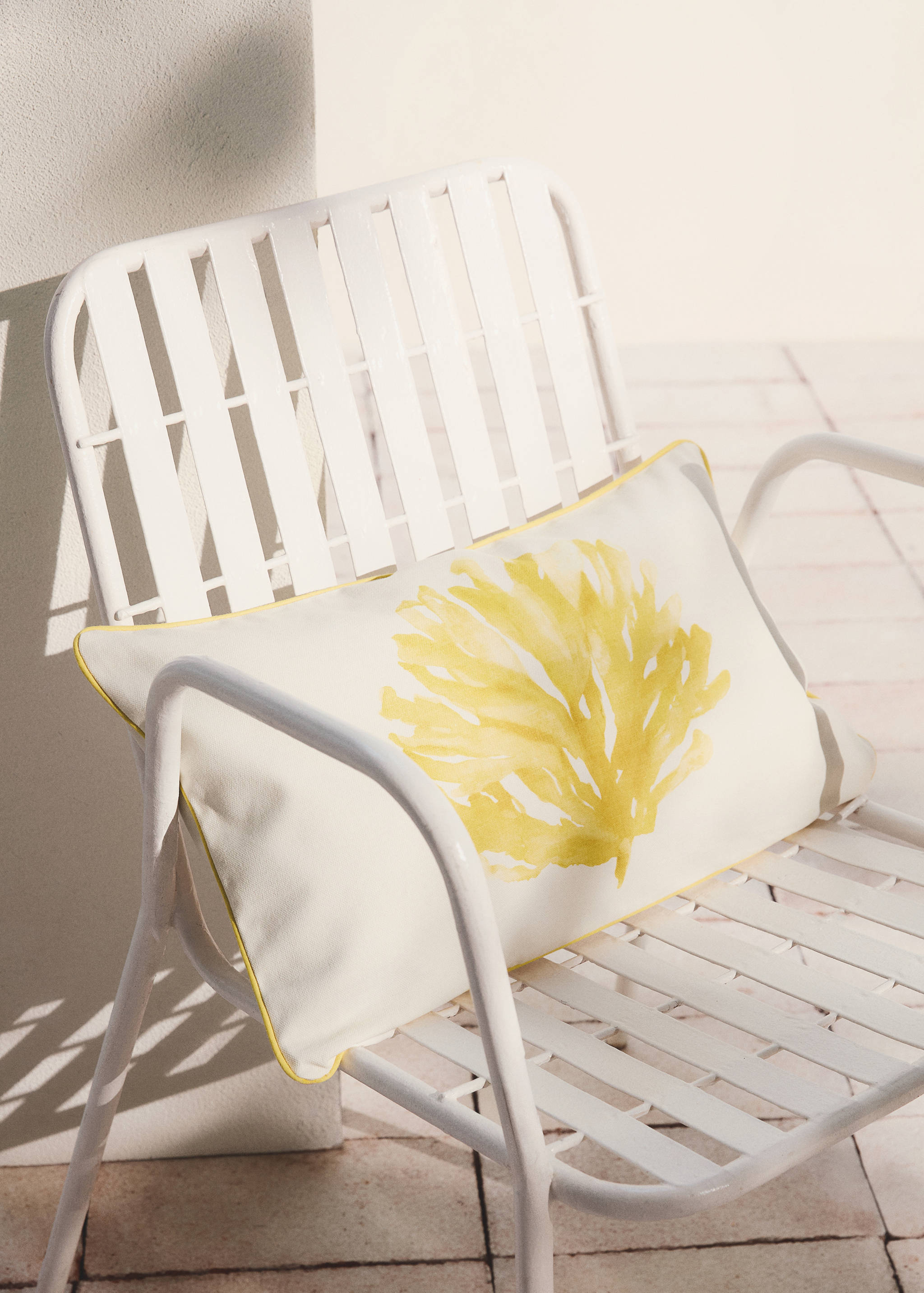 Povlak na polštářek z bavlny s potiskem korálů 30x50 cm - Celkový náhled