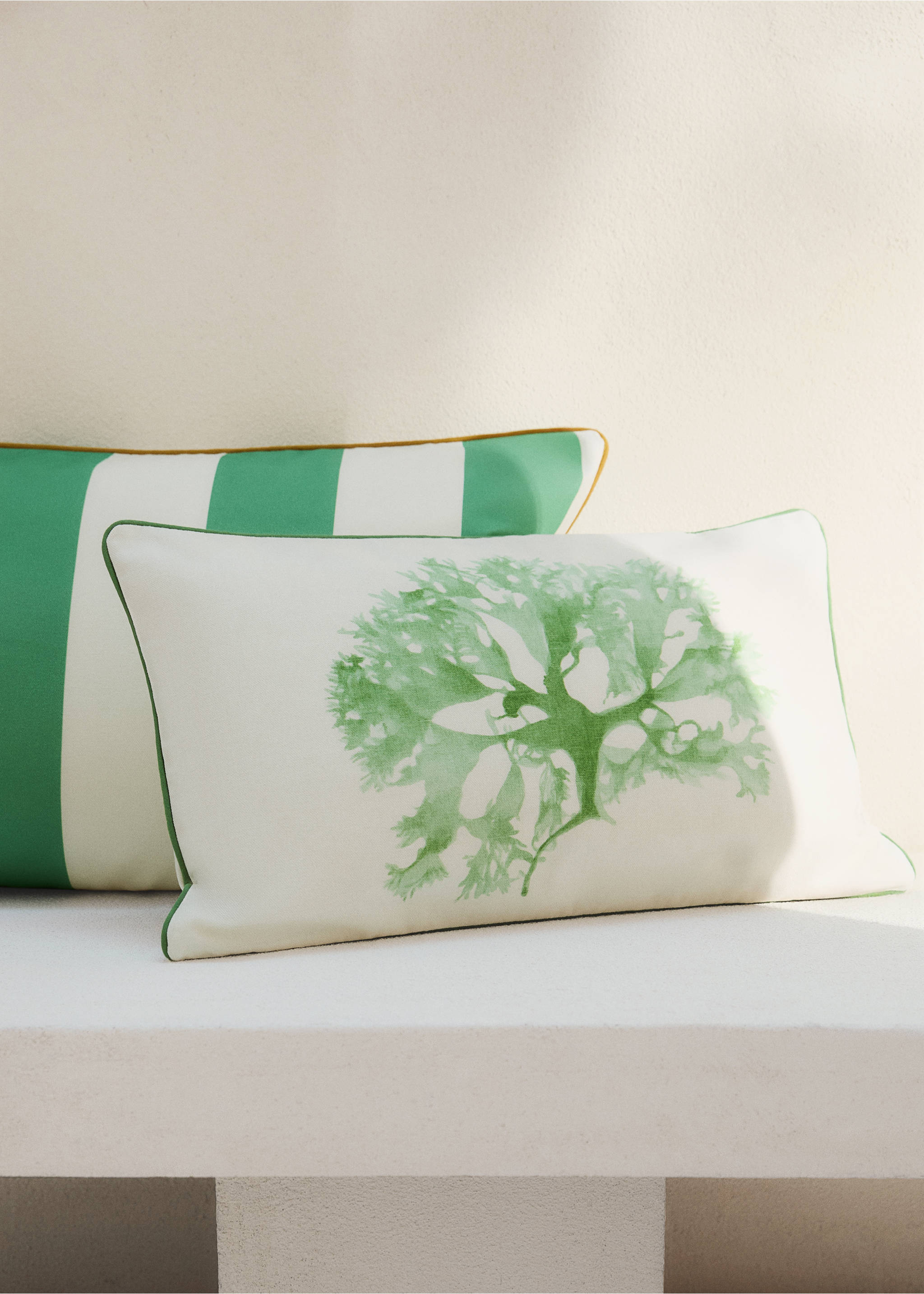 Povlak na polštářek z bavlny s potiskem korálů 30x50 cm - Celkový náhled, Zelená. Ref: 27003362-00.