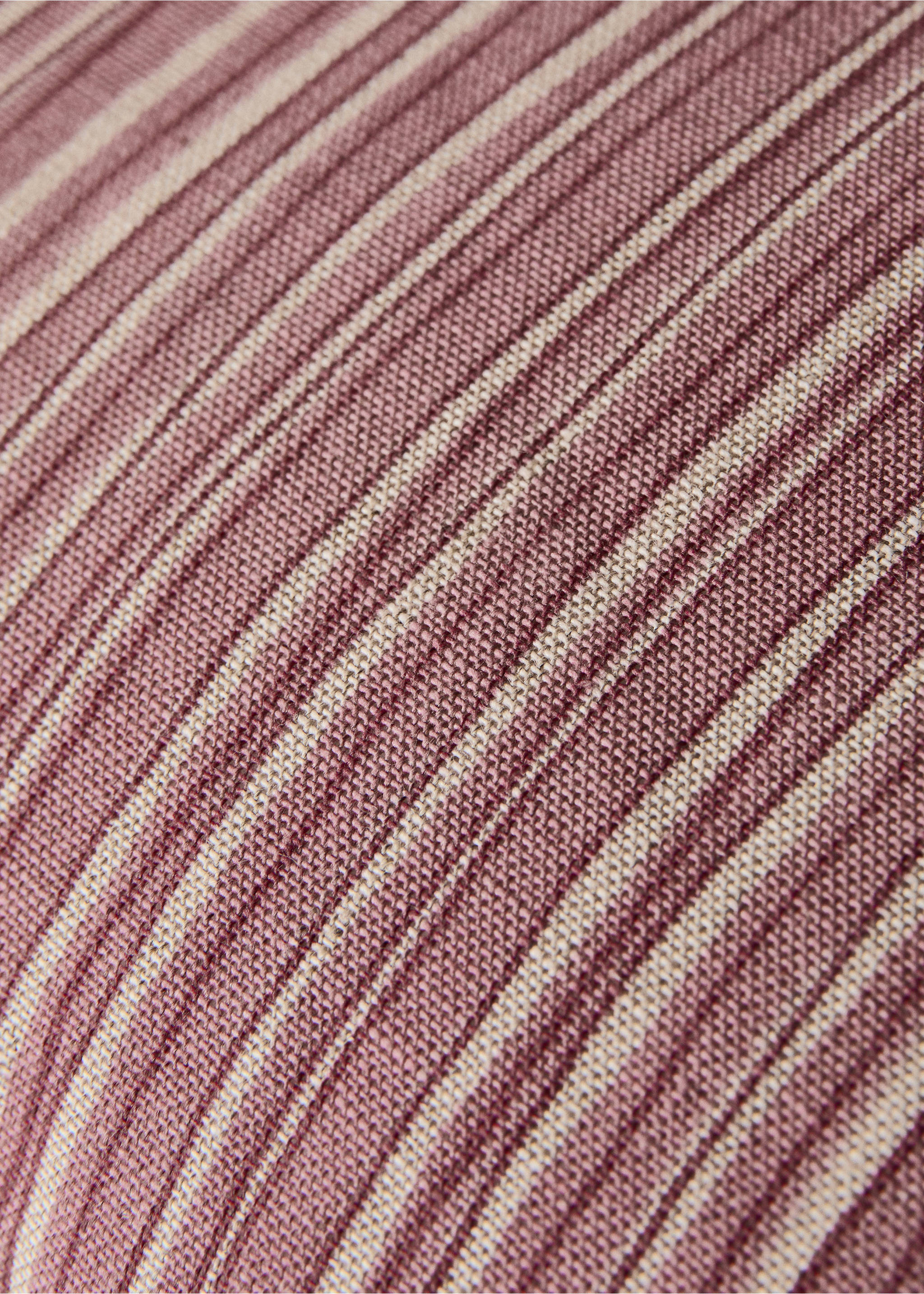 Linen cotton cushion cover with fine stripe 50x50 cm - Details of the article 3, Medium Pink. Ref: 27003371-00.