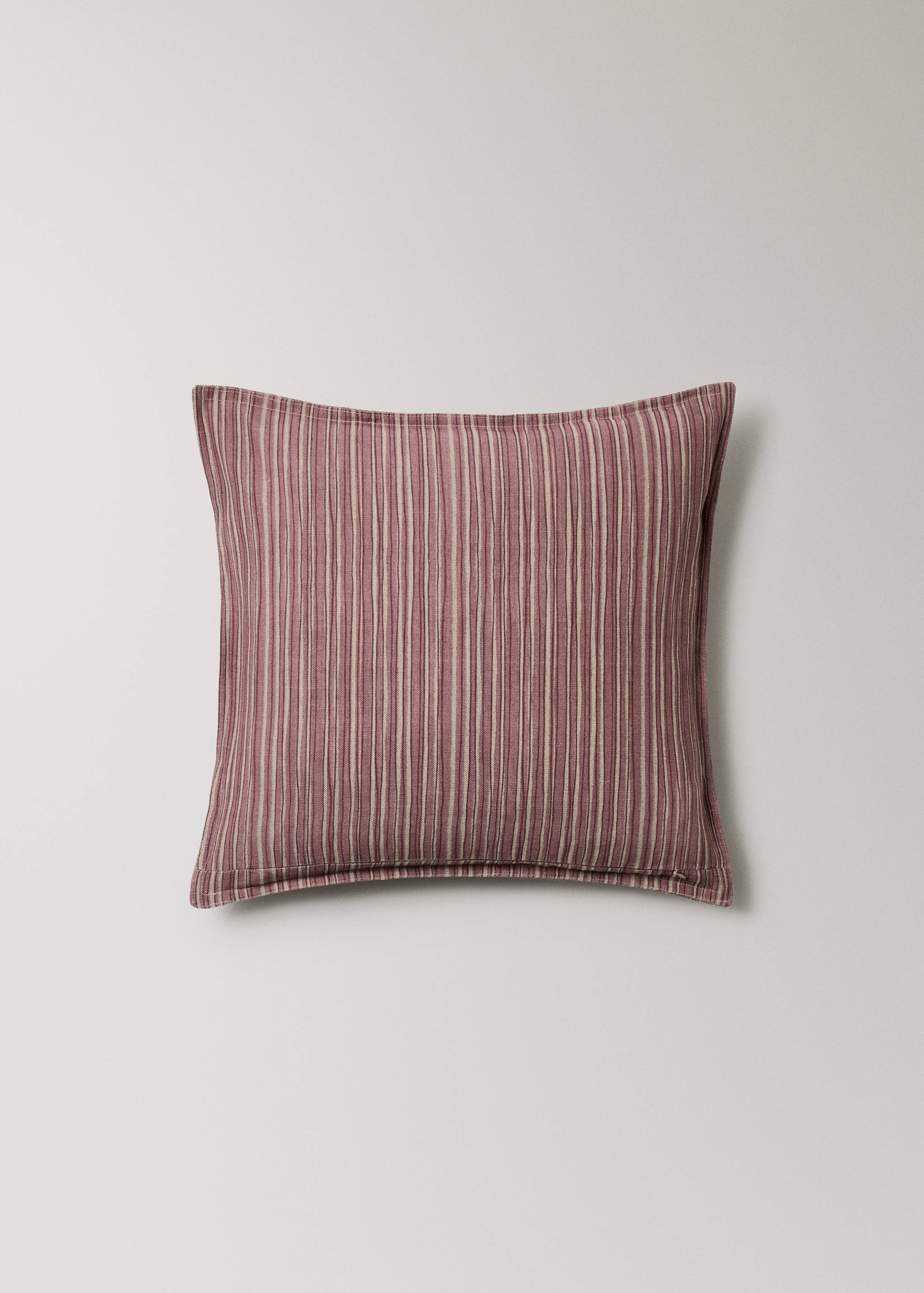 Linen cotton cushion cover with fine stripe 50x50 cm - Details of the article 4