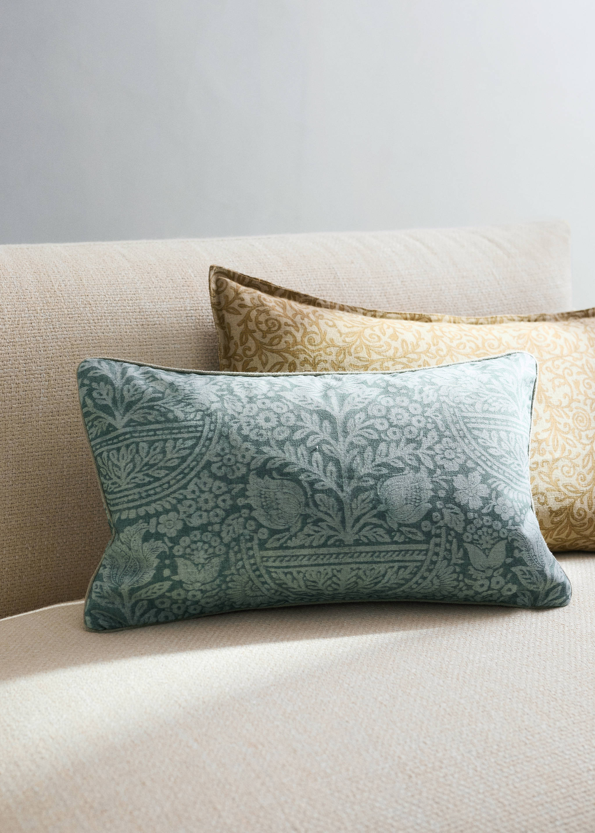 Floral cotton cushion cover 30x50cm - General plane