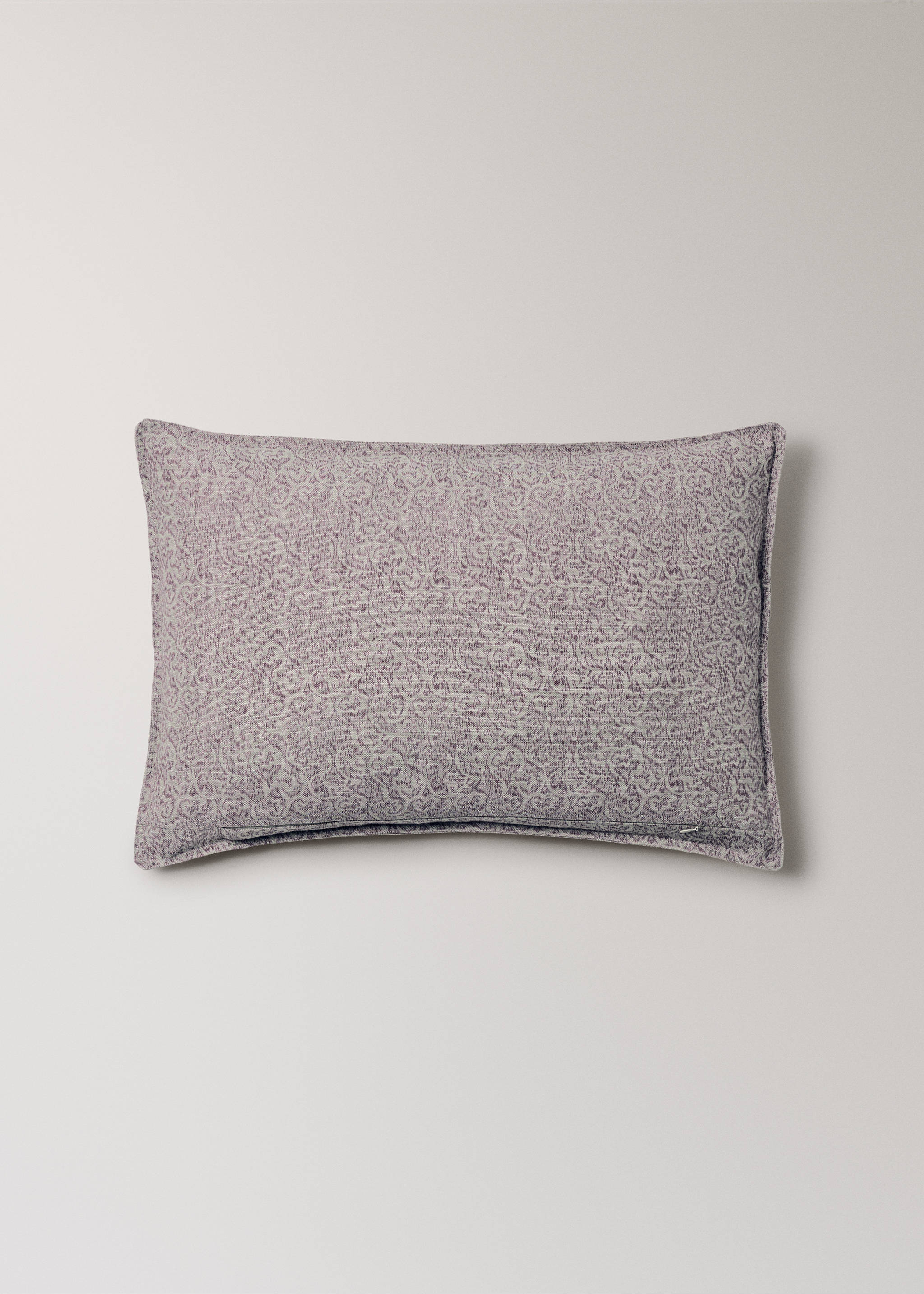 Printed cotton-linen cushion cover 40x60cm - Details of the article 4, Lilac. Ref: 27003374-00.