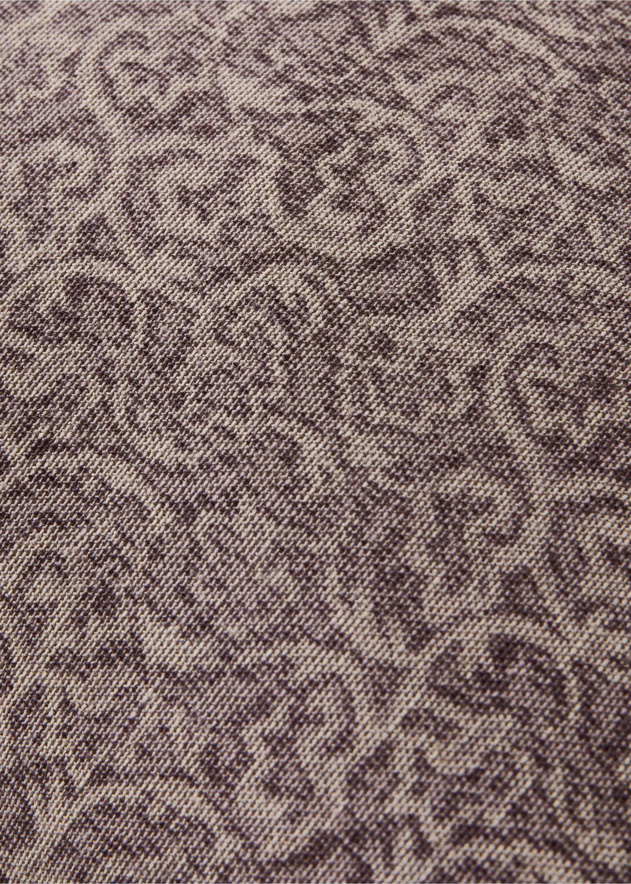 Linen cotton cushion cover with double topstitching 50x50 cm - Details of the article 3, Purple. Ref: 27003375-00.