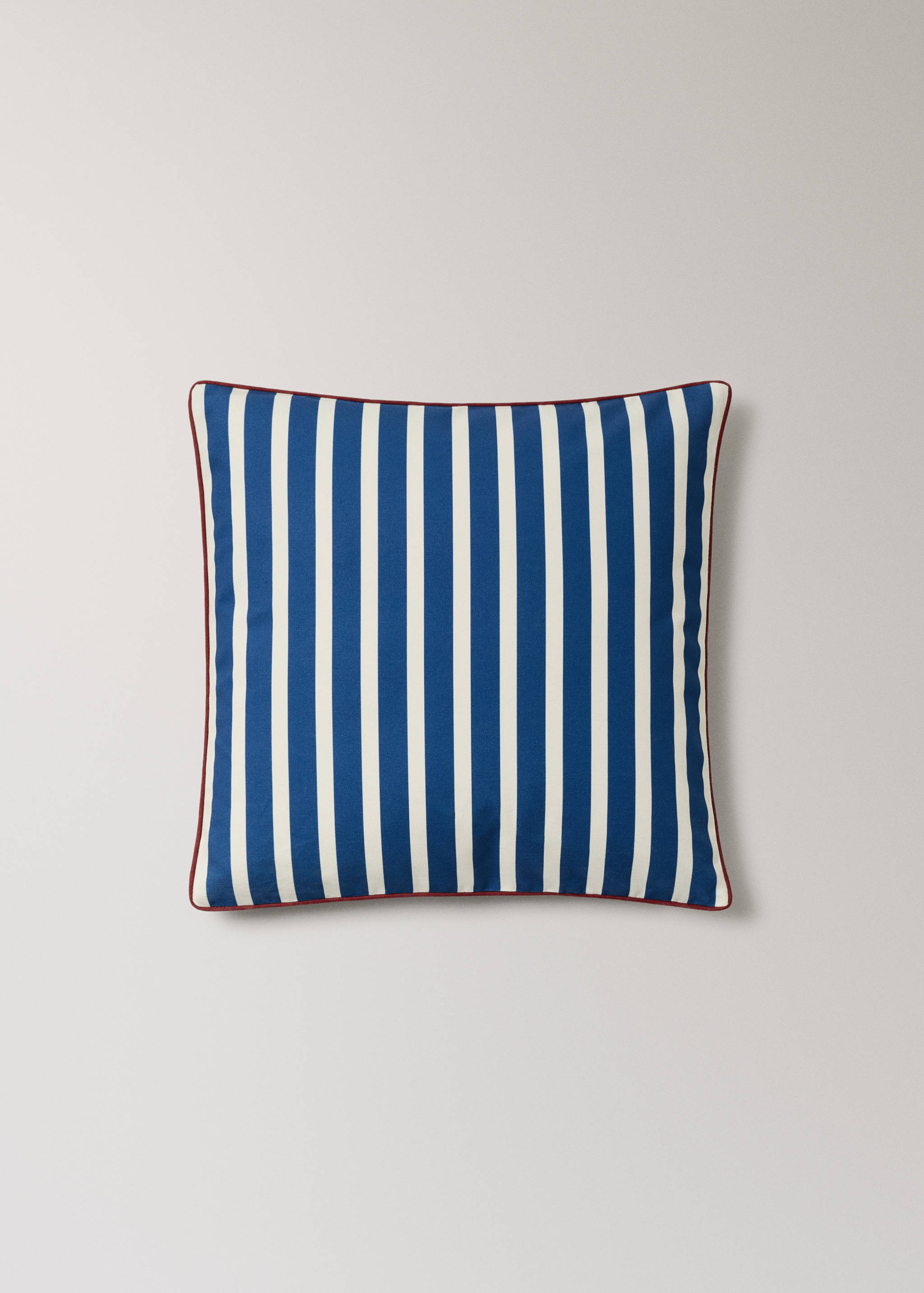 Striped cotton cushion cover with contrast piping 50x50 cm - Article without model