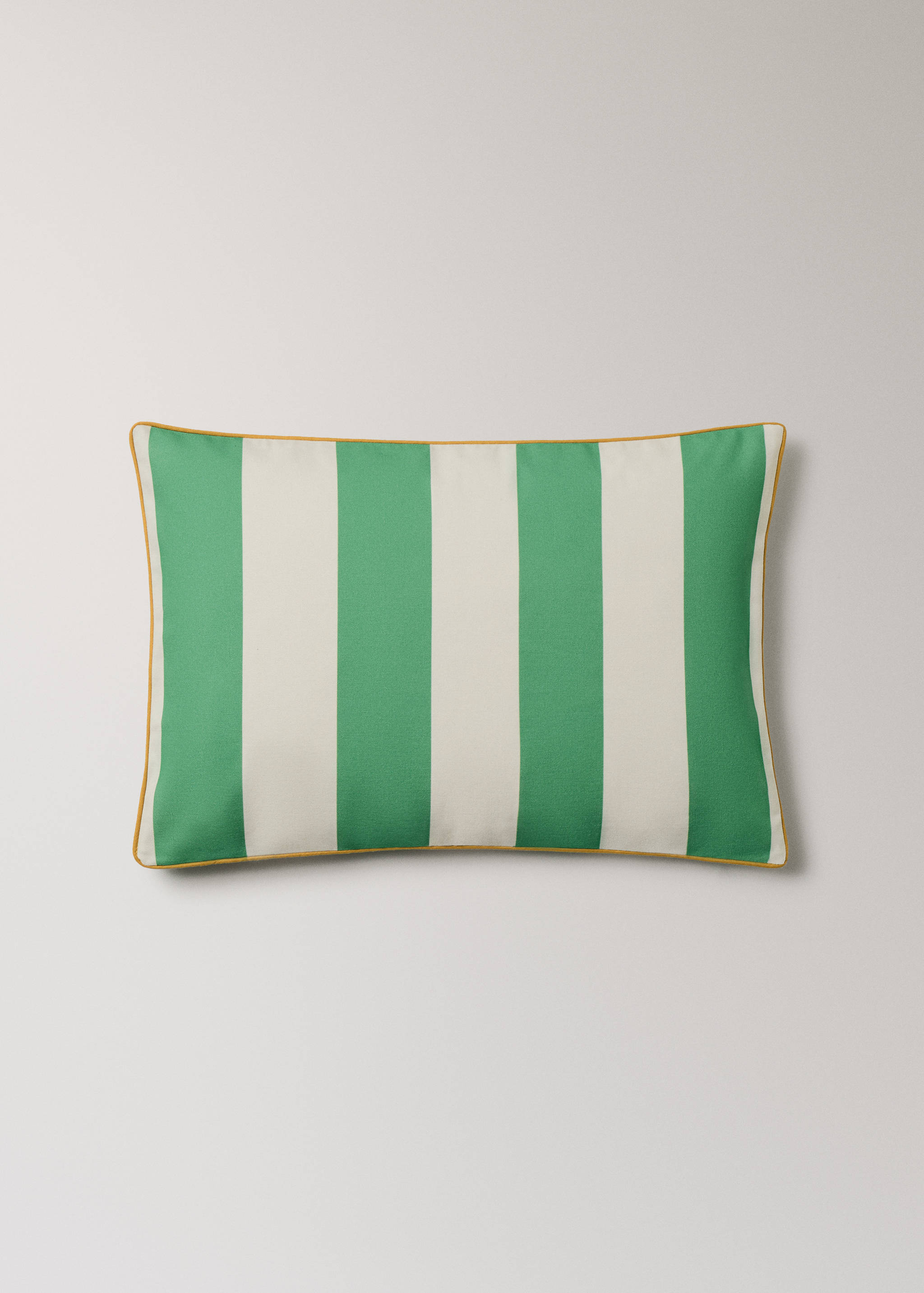 Thick striped cotton cushion cover with piping 40x60 cm - Article without model