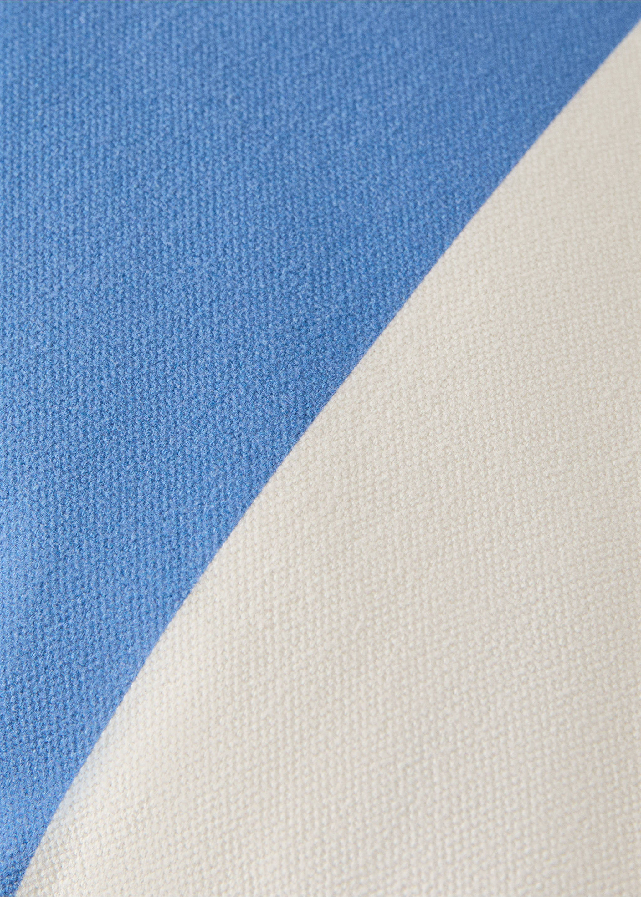 Thick striped cotton cushion cover with piping 40x60 cm - Details of the article 3, Blue. Ref: 27003379-00.