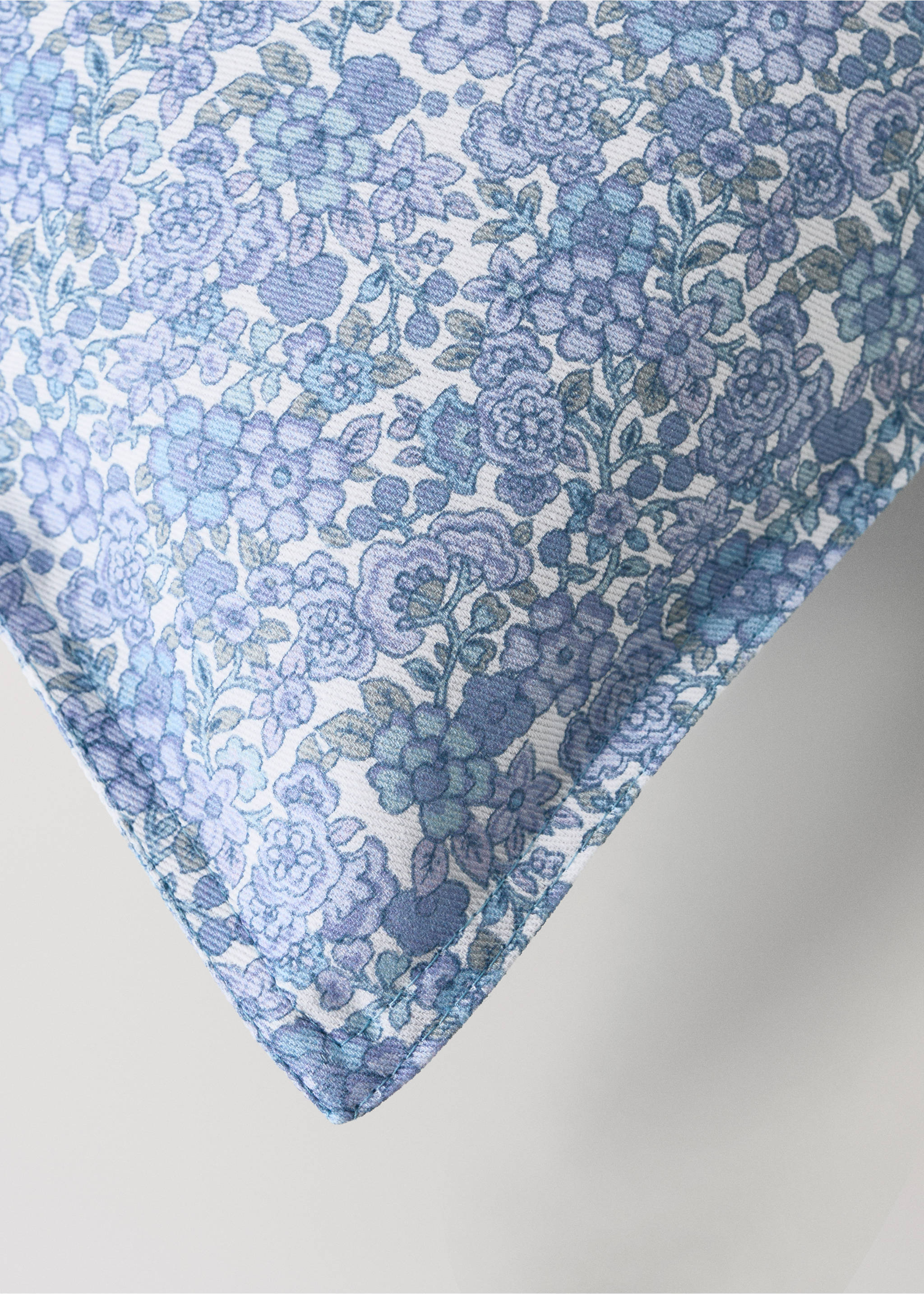 Children's cotton floral cushion cover 30x40 cm - Details of the article 1, Blue. Ref: 27003383-00.