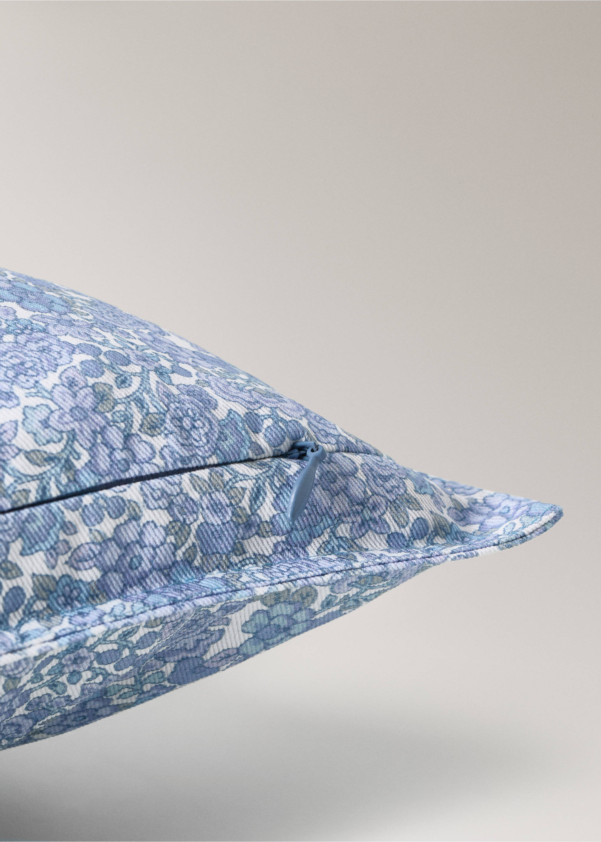 Children's cotton floral cushion cover 30x40 cm - Details of the article 2, Blue. Ref: 27003383-00.