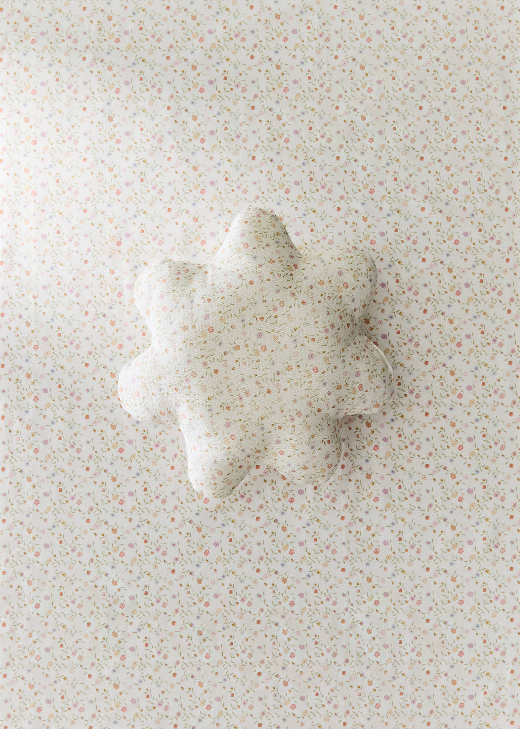 Children's palm tree cushion cover - General plane, Pastel Green. Ref: 27003385-00.