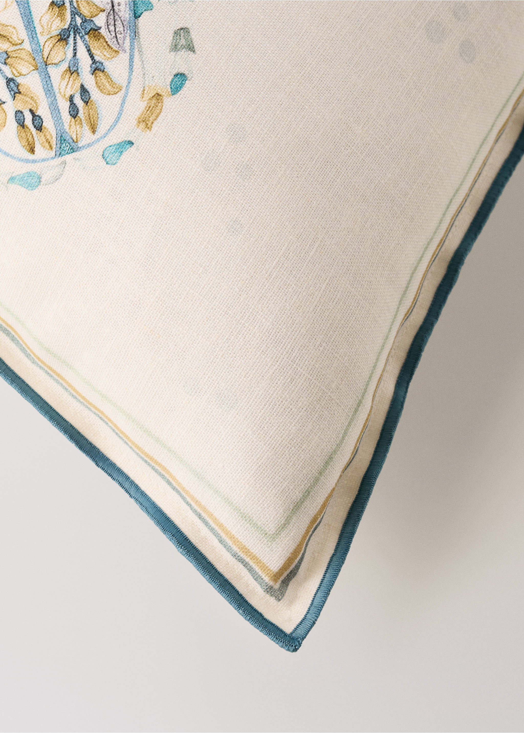 Children's cushion cover in printed cotton-linen 30x40 cm - Details of the article 1, Ecru. Ref: 27003390-00.