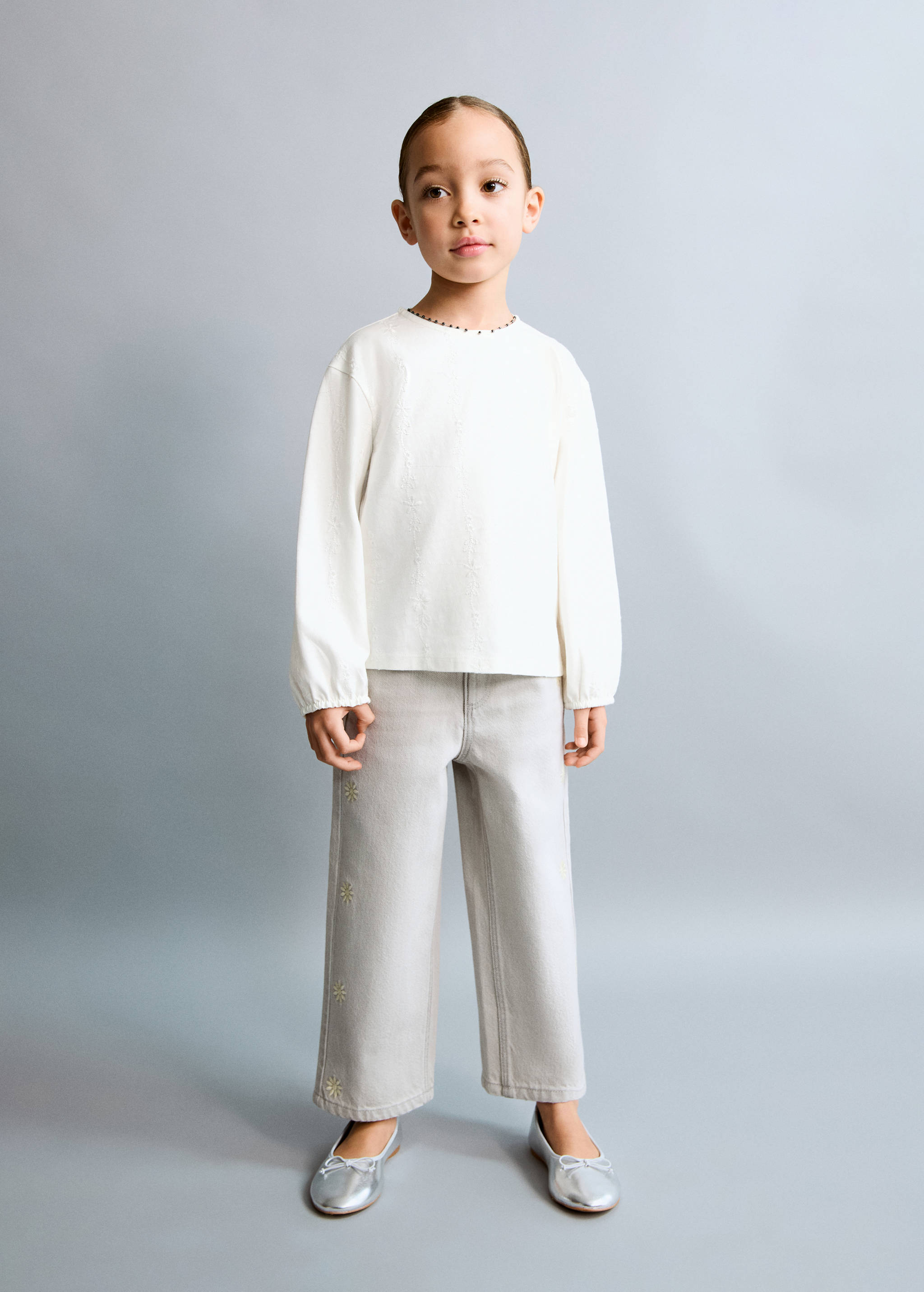 Embroidered detail T-shirt - General plane