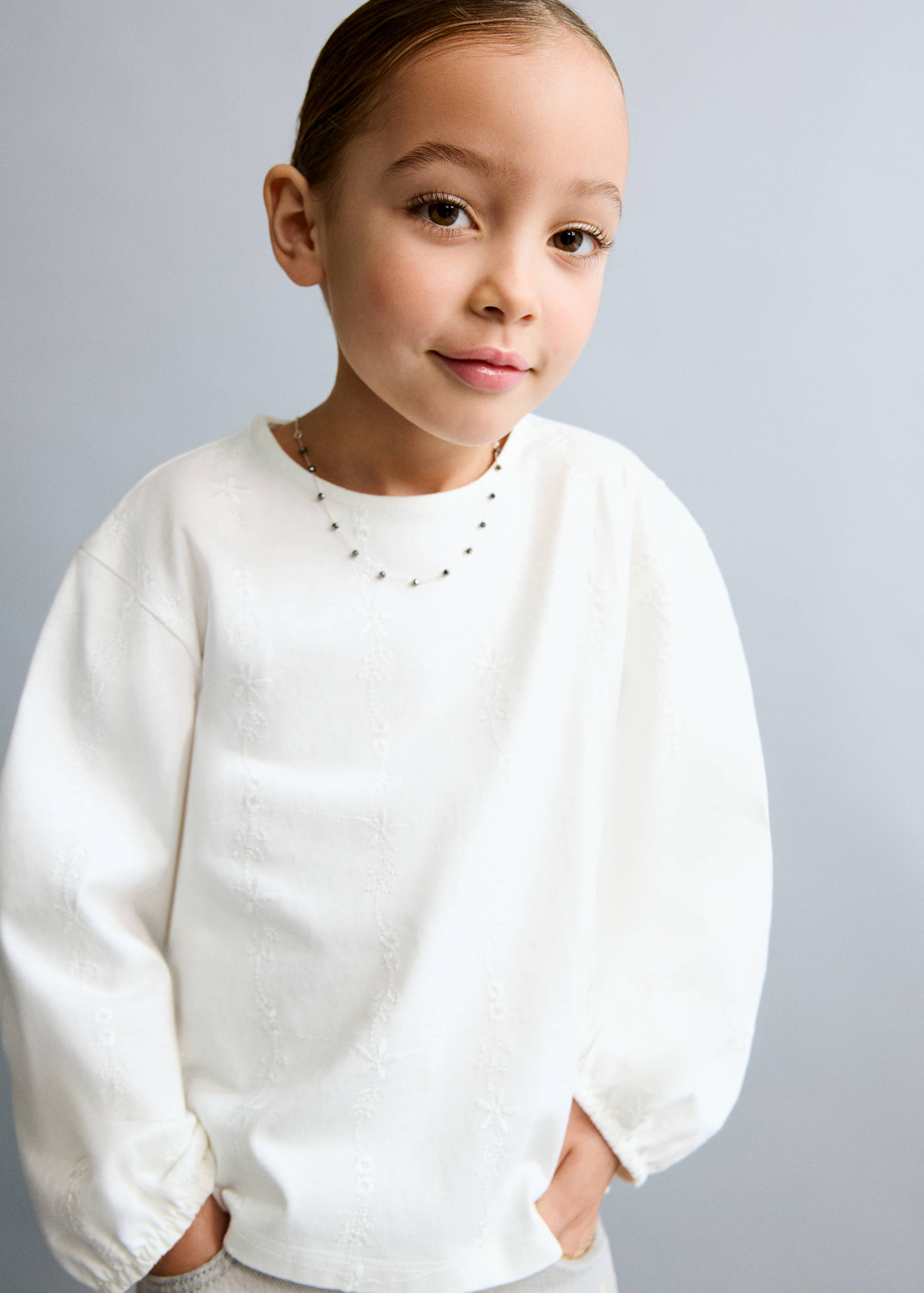 Embroidered detail T-shirt - Medium plane