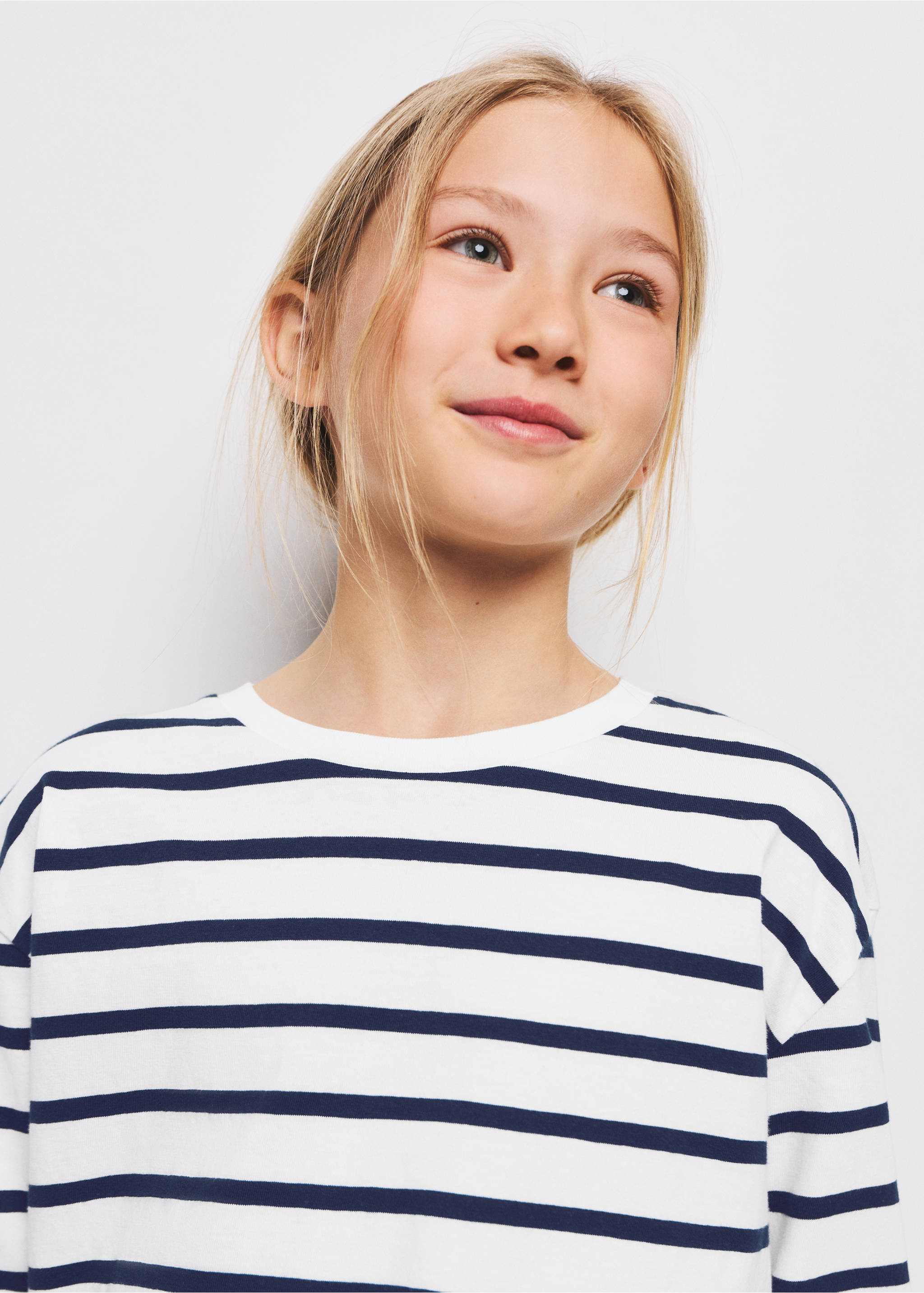 Camiseta rayas detalle lazo - Detalle del artículo 1, Azul marino. Ref: 27003725-00.