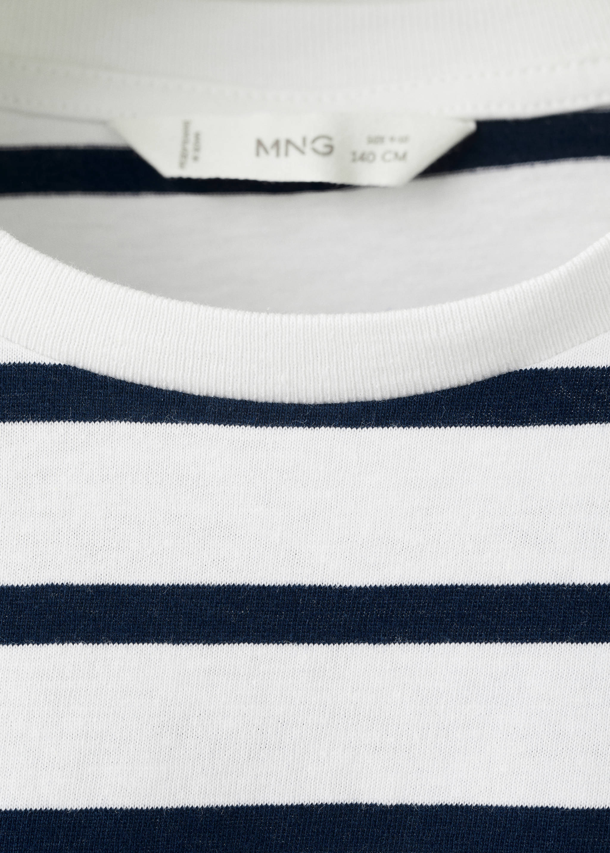 Striped T-shirt with tie detail - Details of the article 0