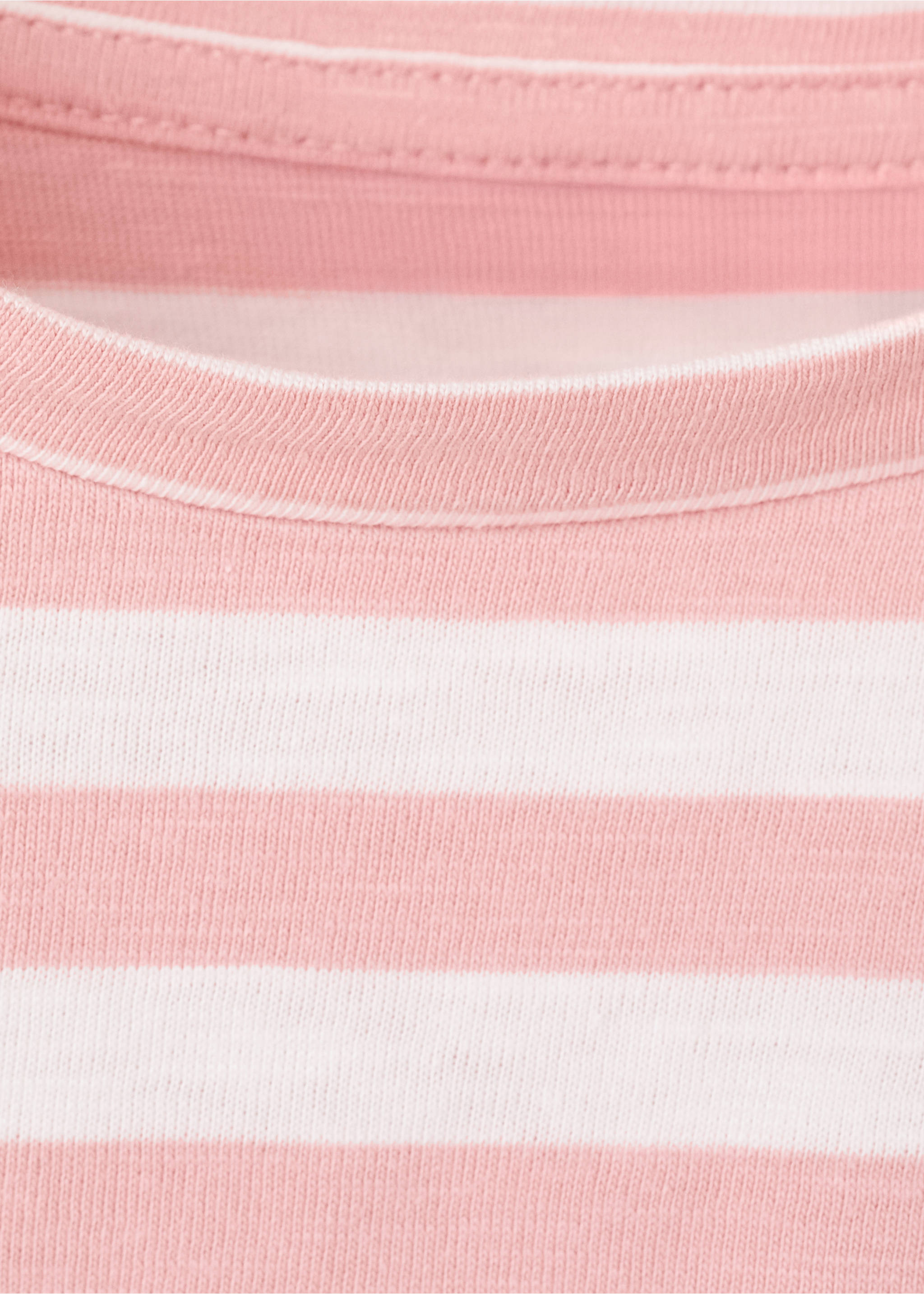 Long-sleeved t-shirt with ruffles - Details of the article 0, Pink. Ref: 27003726-00.