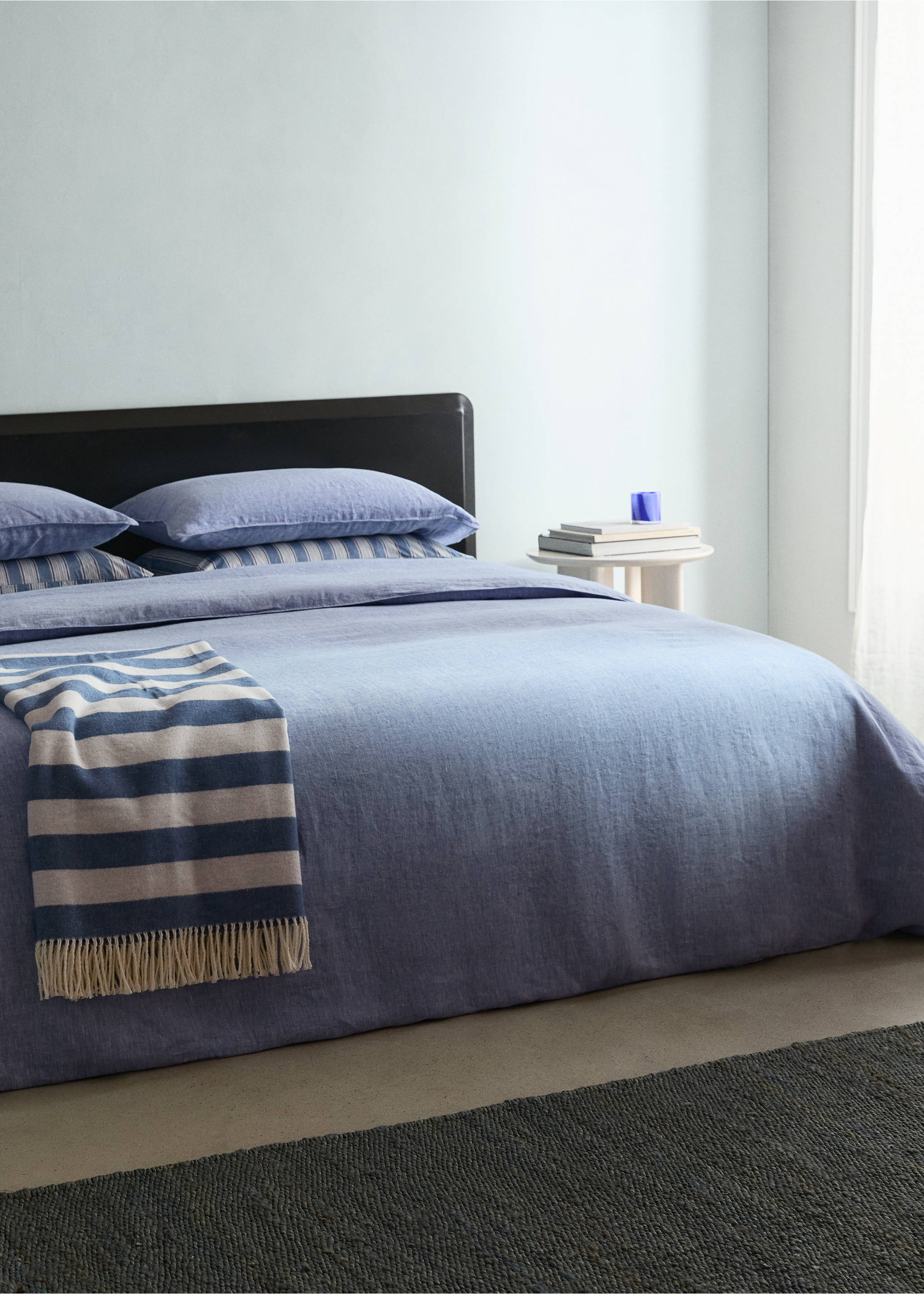 Linen yarn-dyed duvet cover for 150/160 cm bed - General plane, Blue. Ref: 27003739-00.