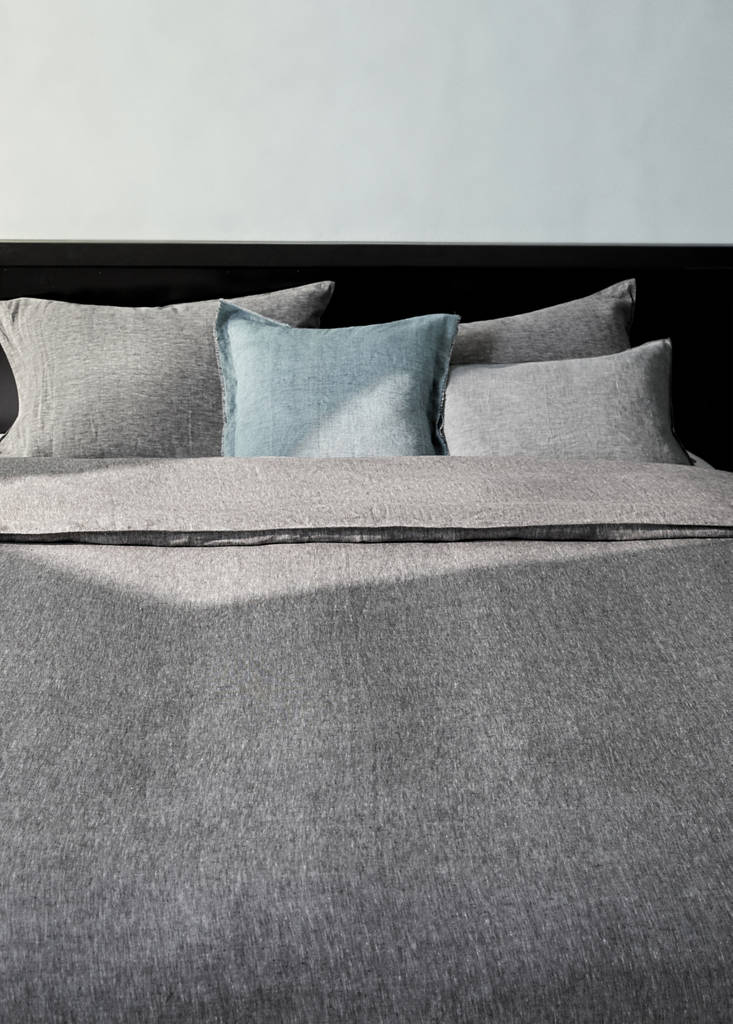 Linen yarn-dyed duvet cover for 150/160 cm bed — Dark Heather Grey