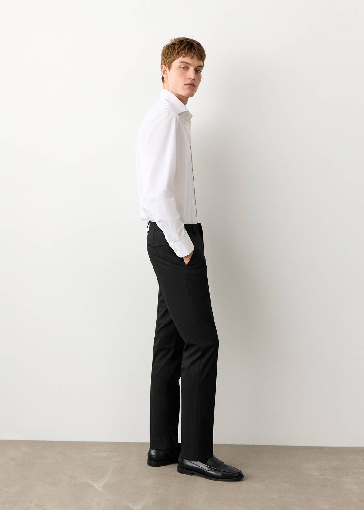 Straight suit trousers — Black