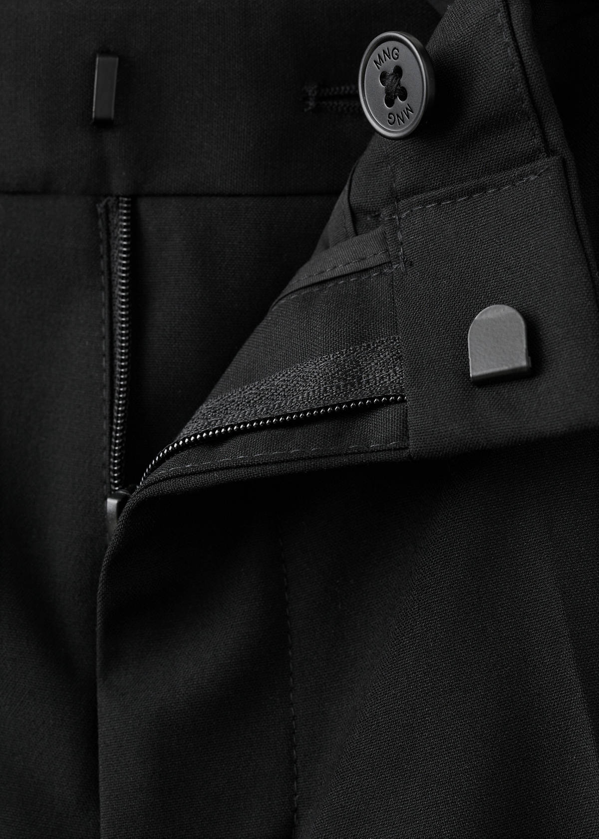 Straight suit trousers — Black