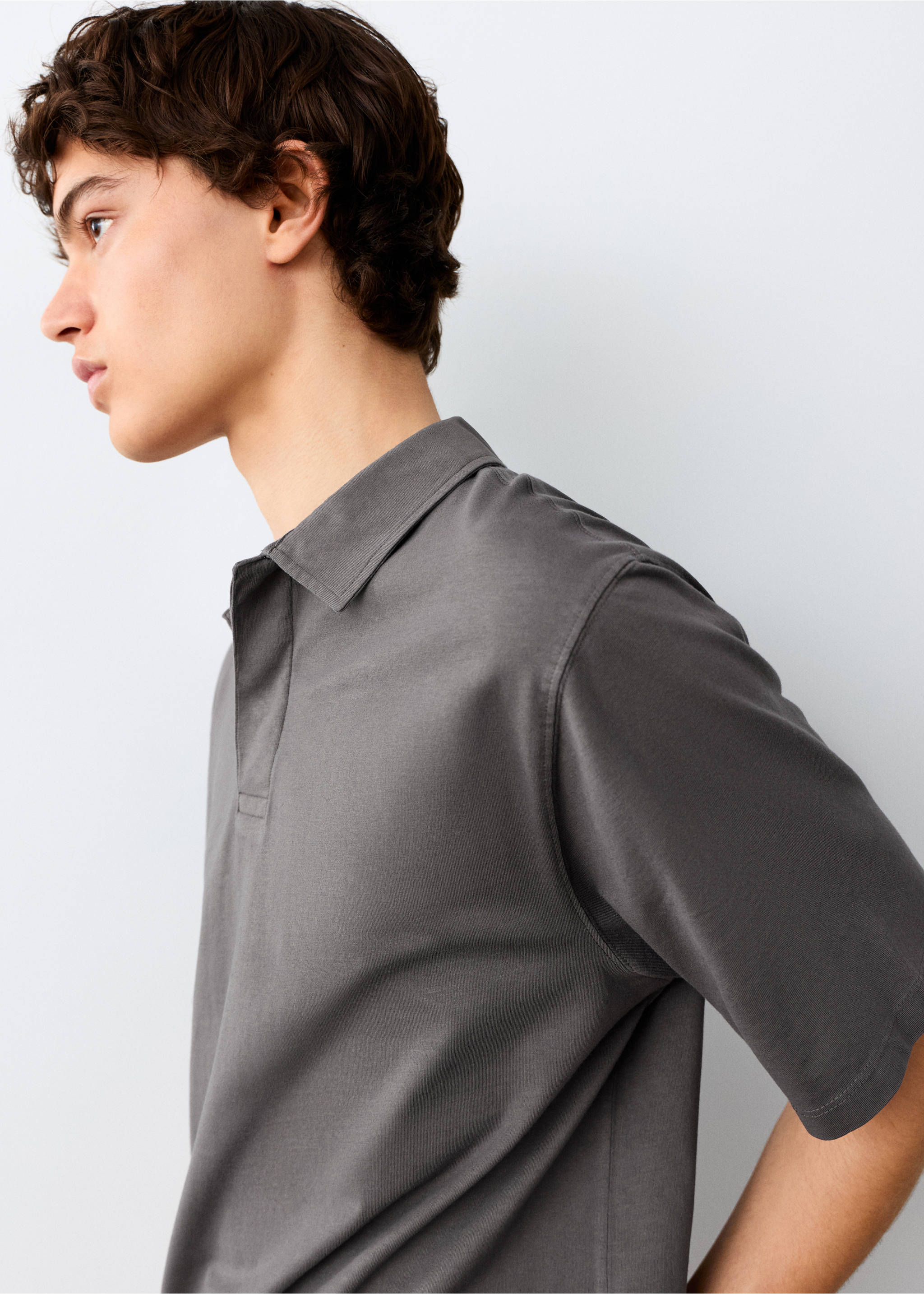 Cotton polo shirt - Details of the article 1, Charcoal. Ref: 27004061-00.