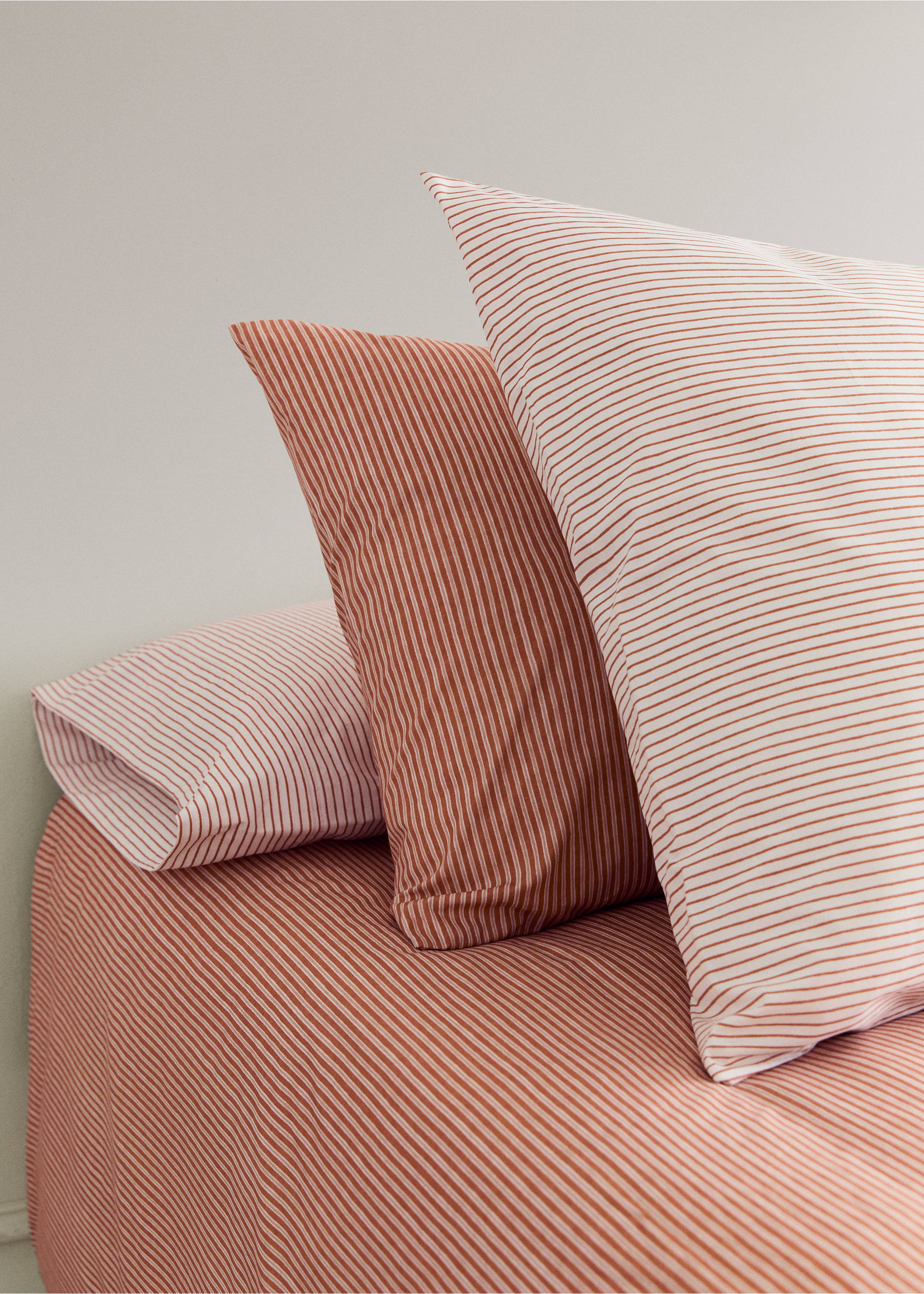 Children's pillowcase in cotton percale with stripes 45x110cm - General plane, Russet. Ref: 27004063-00.