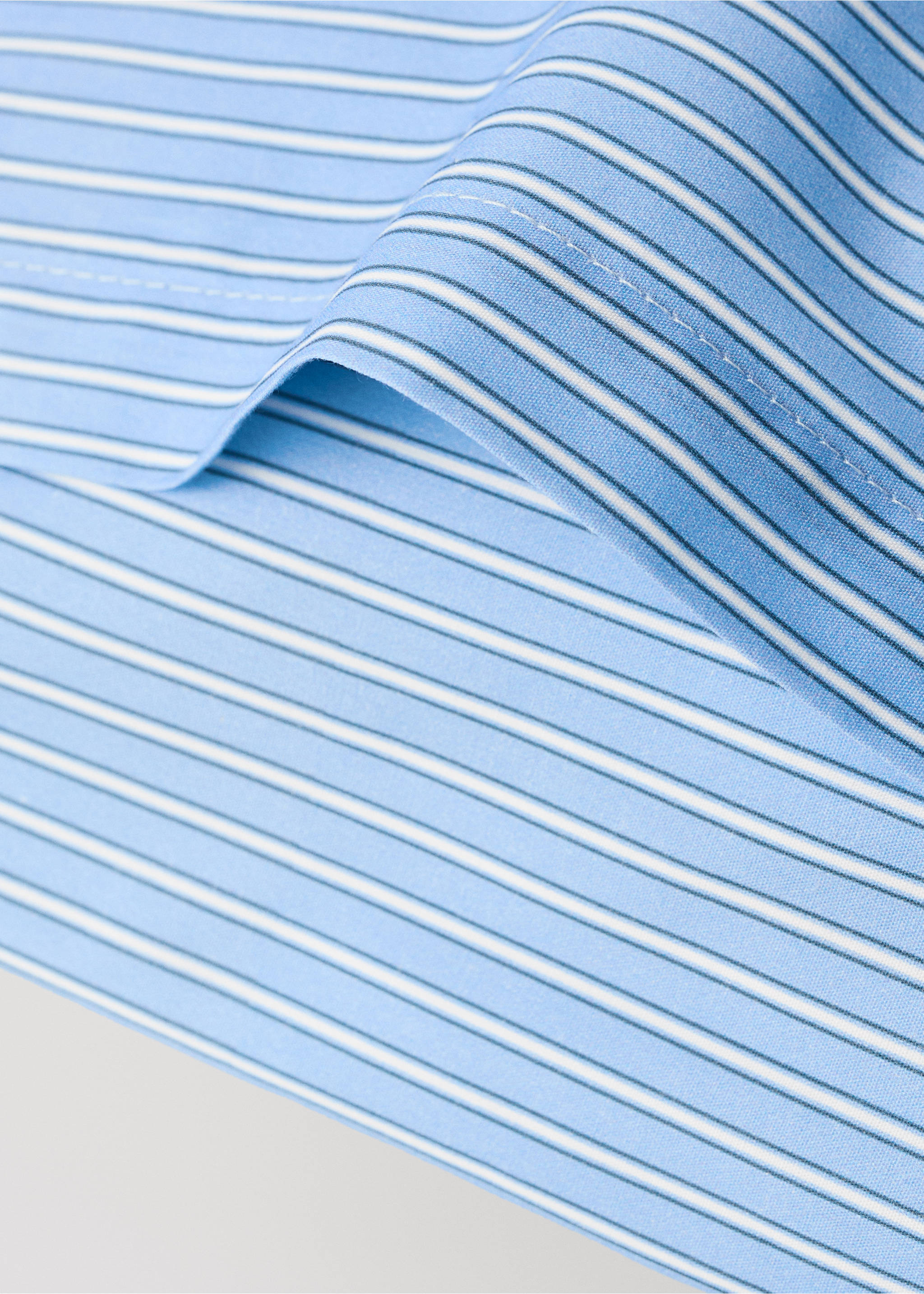 Children's pillowcase in shirting stripe percale 50x75 cm - Details of the article 2, Blue. Ref: 27004067-00.