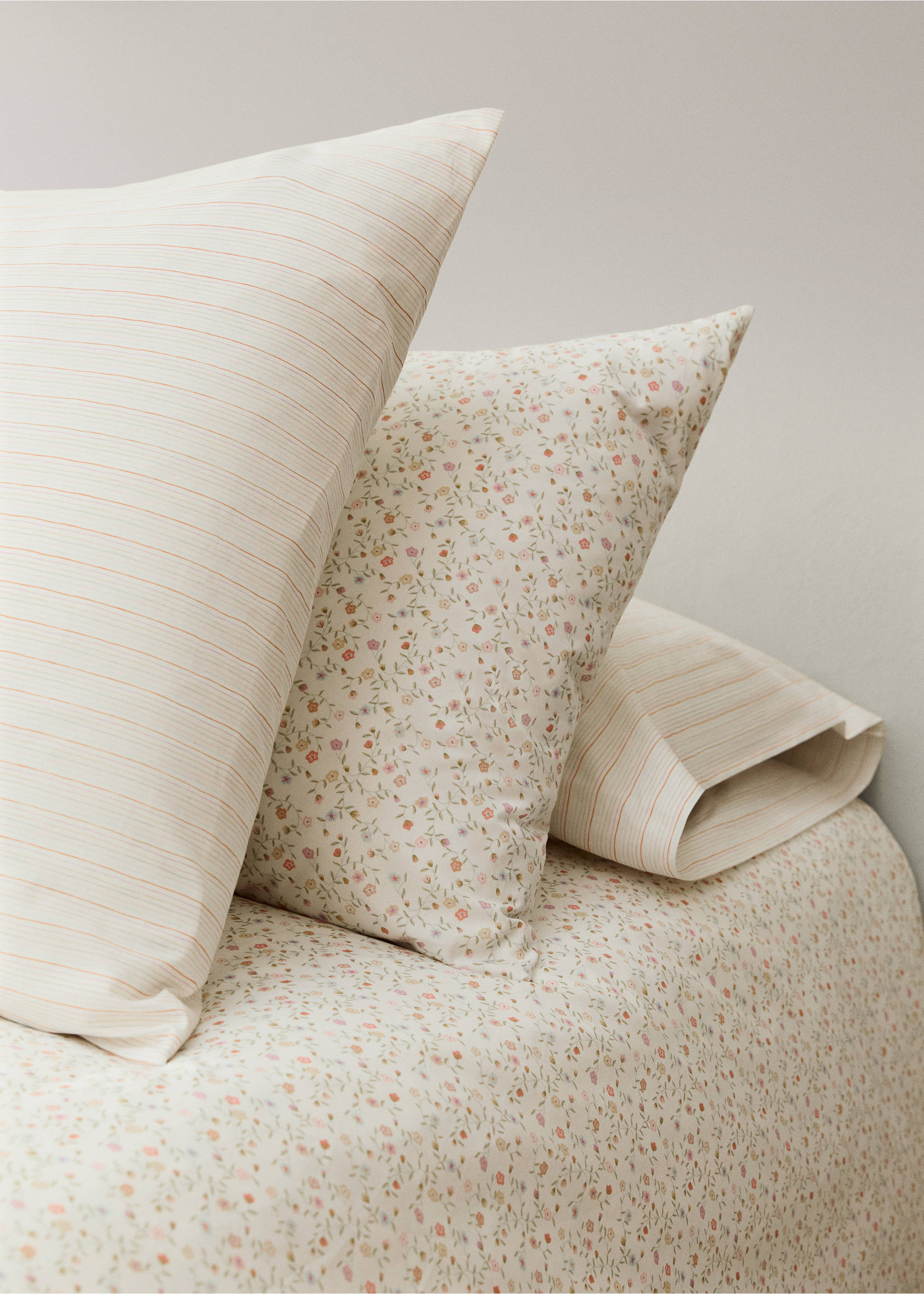 Children's cotton floral pillow cover 45x110 cm - General plane, Pink. Ref: 27004090-00.