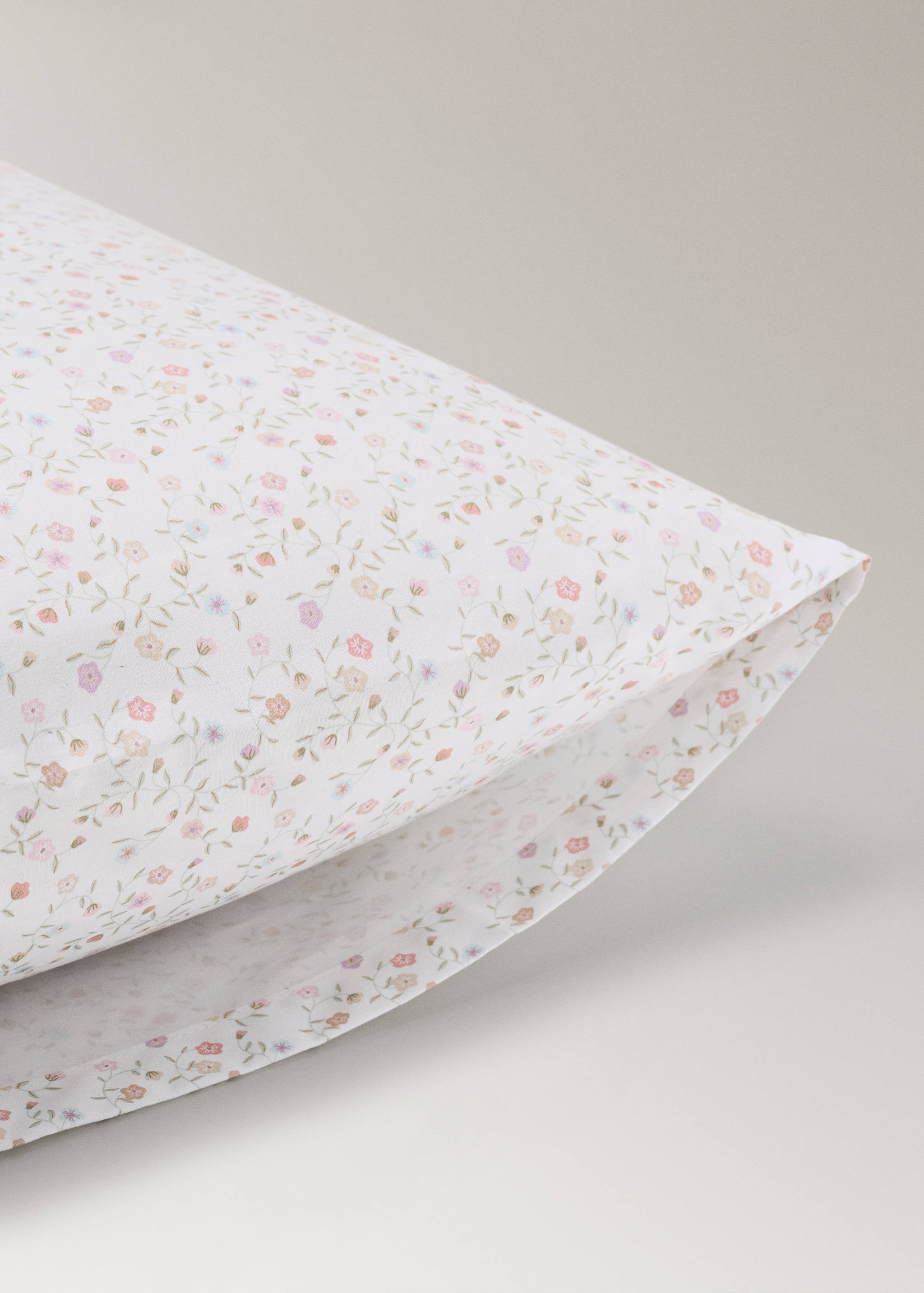 Children's cotton floral pillowcase 50x75 cm - Details of the article 1