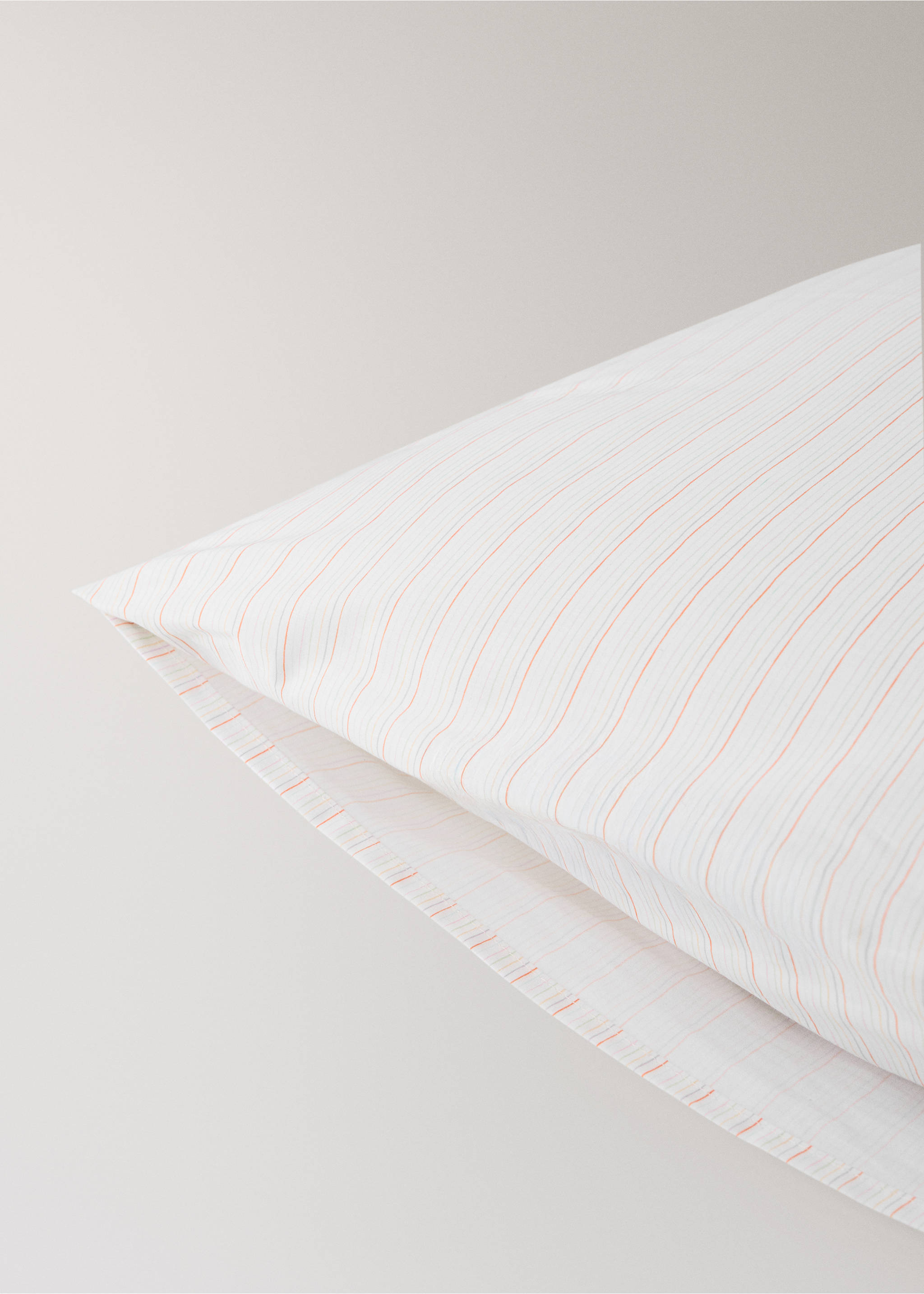 Husă pernă pentru copii din bumbac cu model floral 60x60 cm - Detaliu al articolului 1, Roz. Ref: 27004092-00.