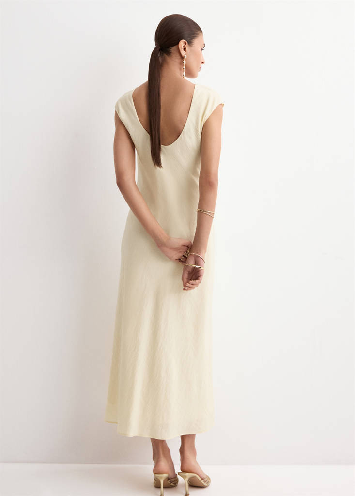 Open-back textured dress — Ecru