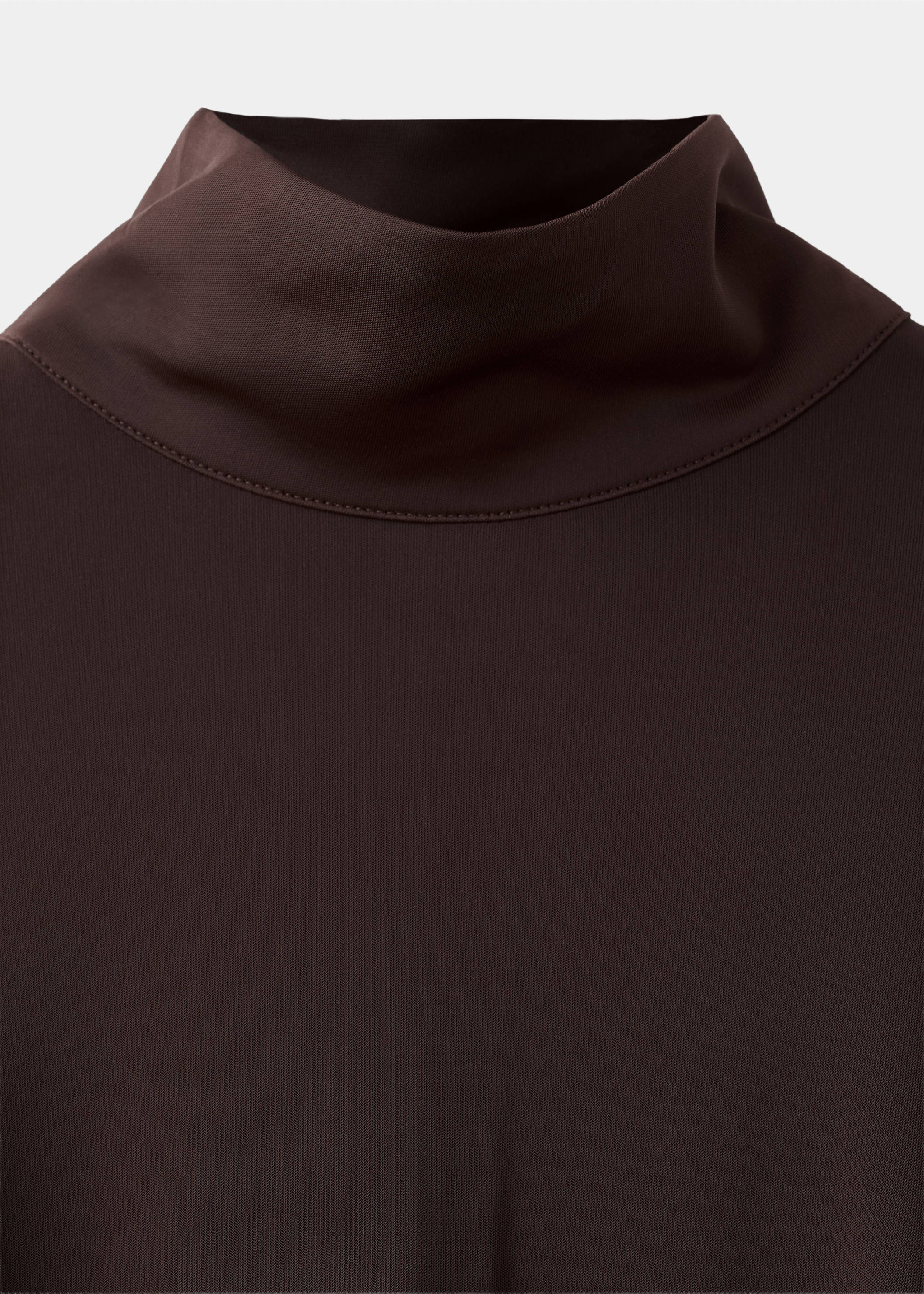Long-sleeved slit dress - Details of the article 8, Chocolate. Ref: 27004096-00.