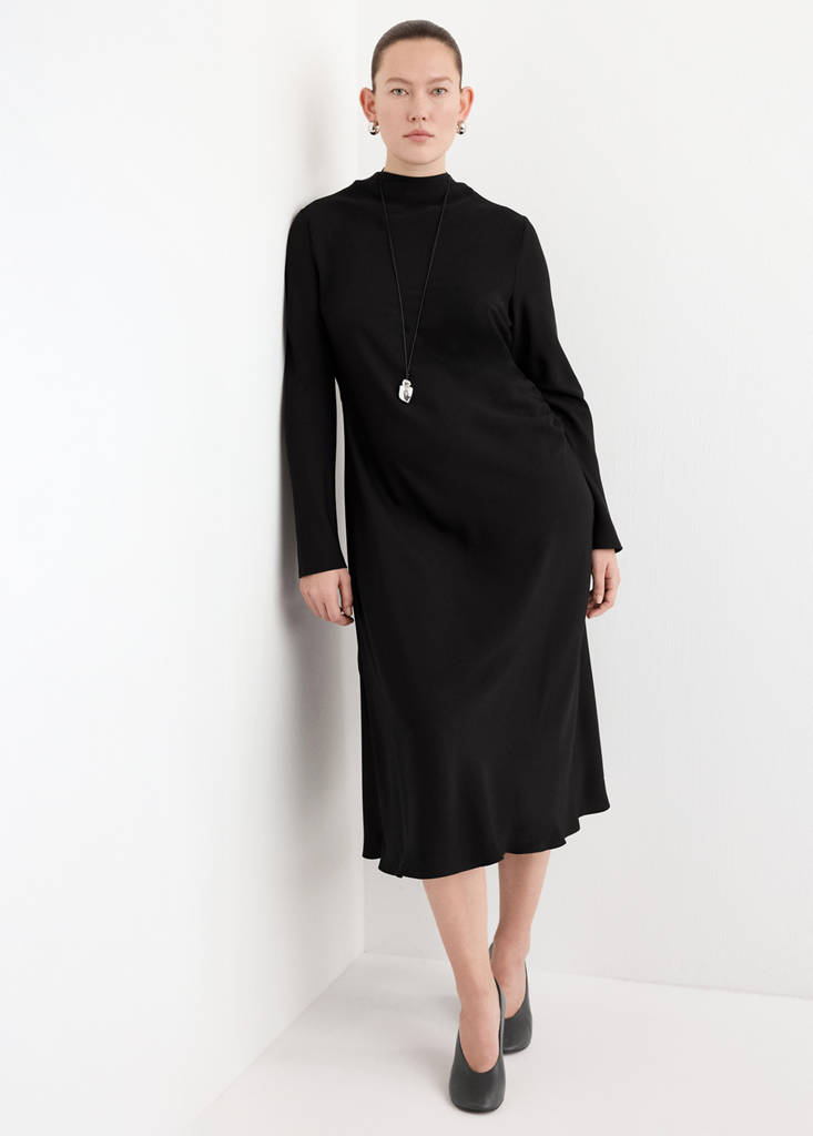 Ruched midi dress — Black