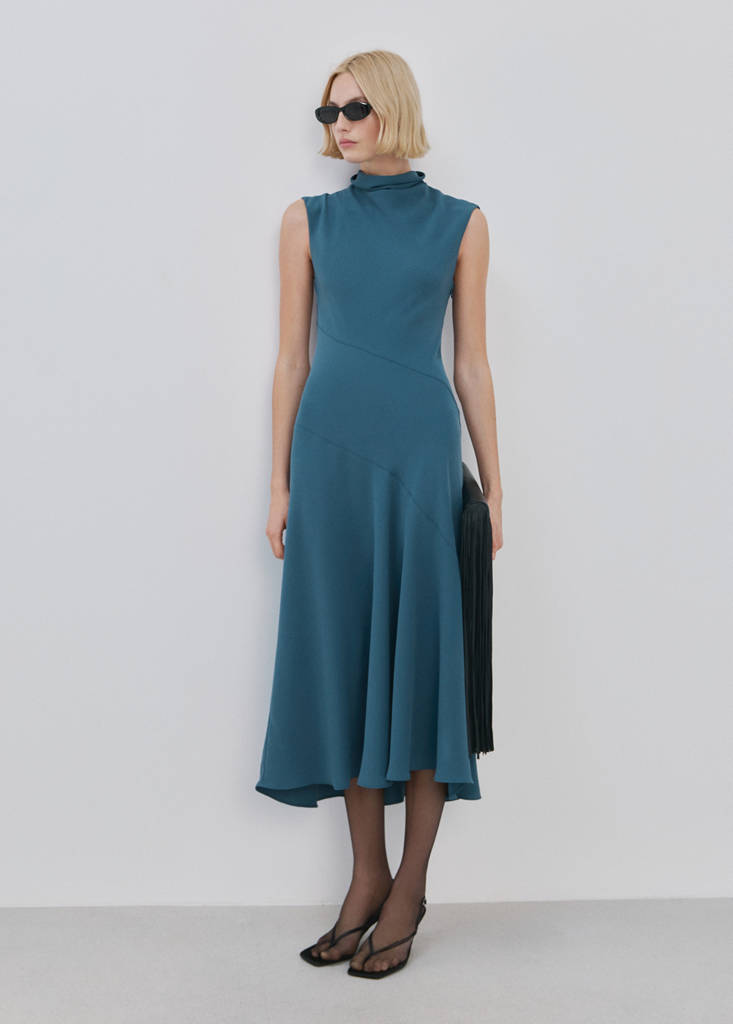 Long dress with draped neck — Blue