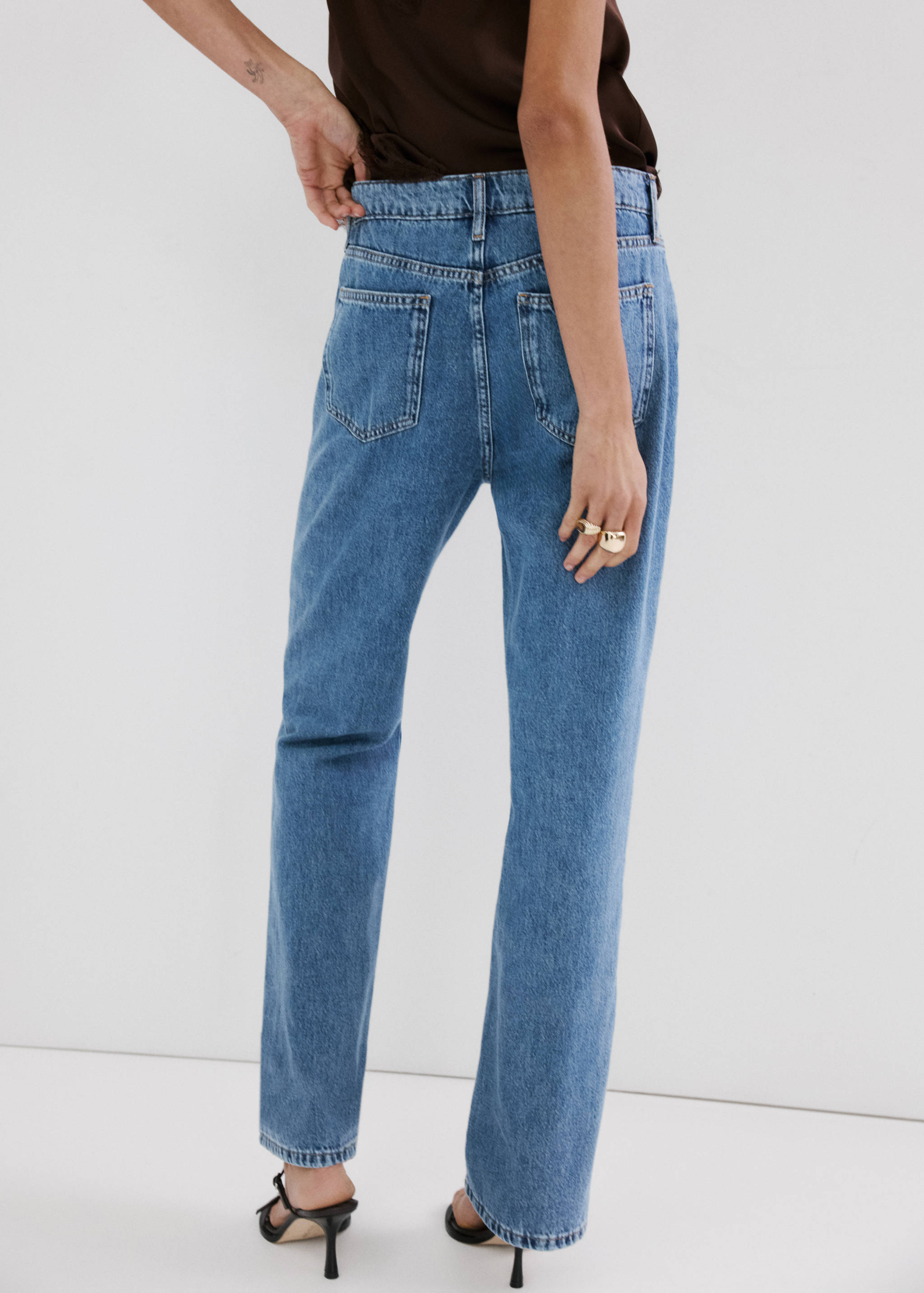 Matilda medium-rise straight-fit jeans - Details of the article 1