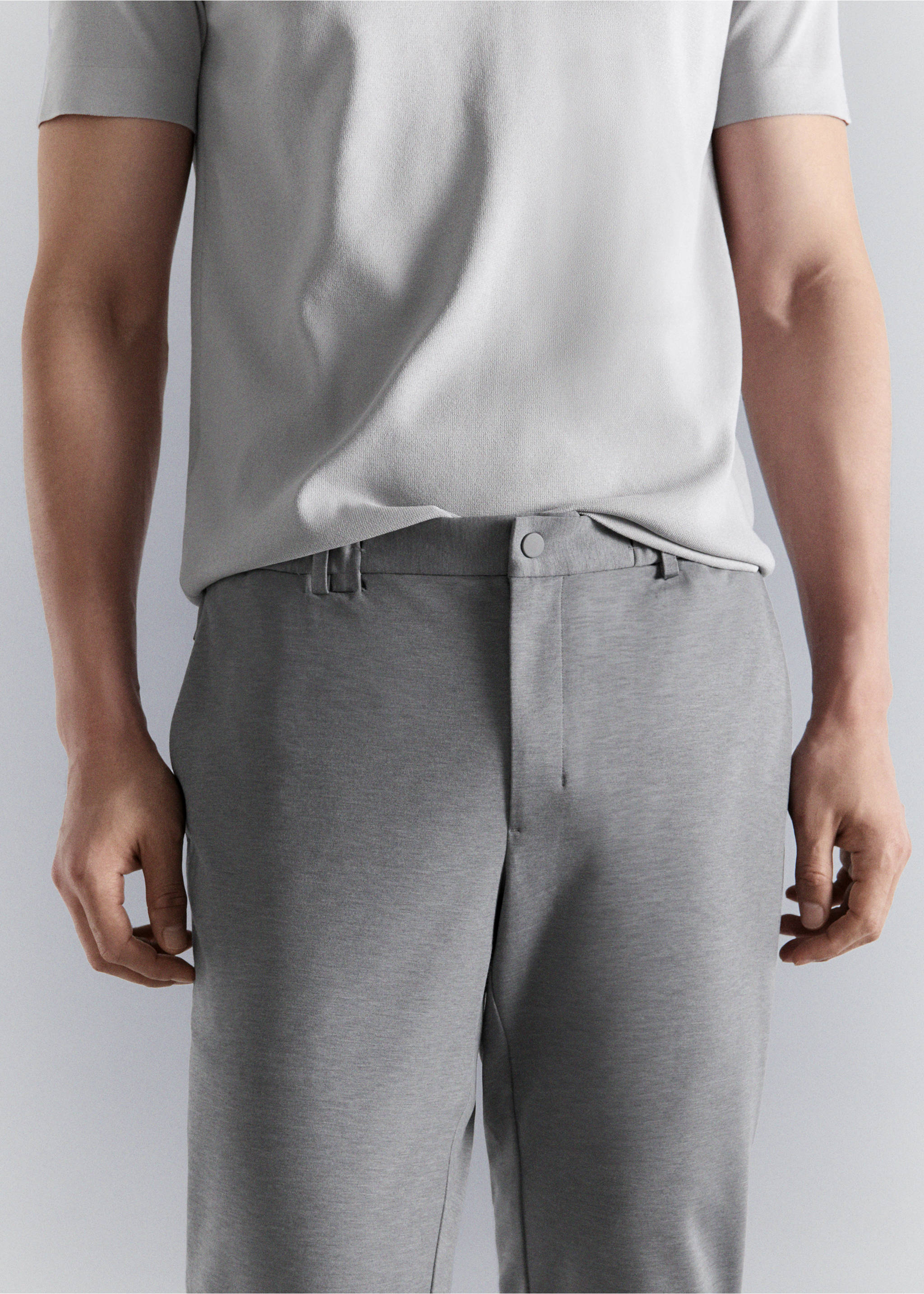 Pantalón chino comfort stretch - Detalle del artículo 6, Gris. Ref: 27004415-00.