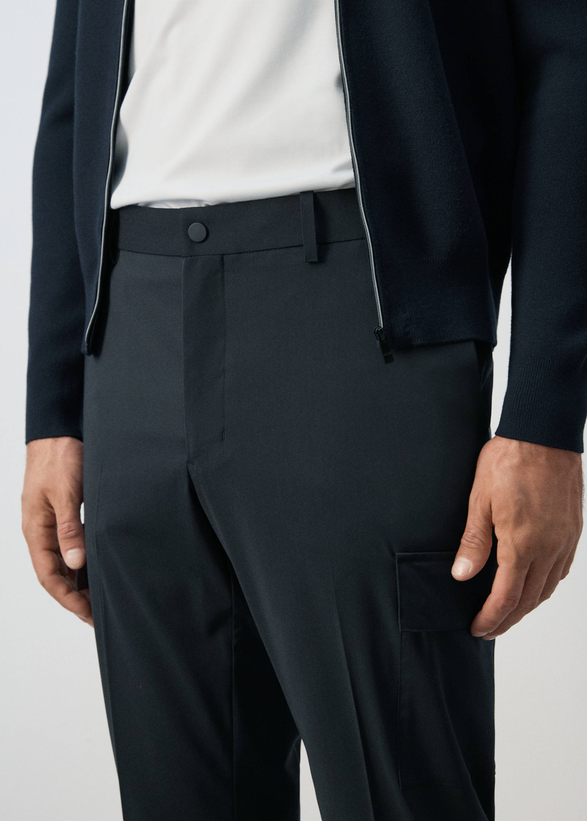 Slim fit comfort stretch cargo trousers - Details of the article 1