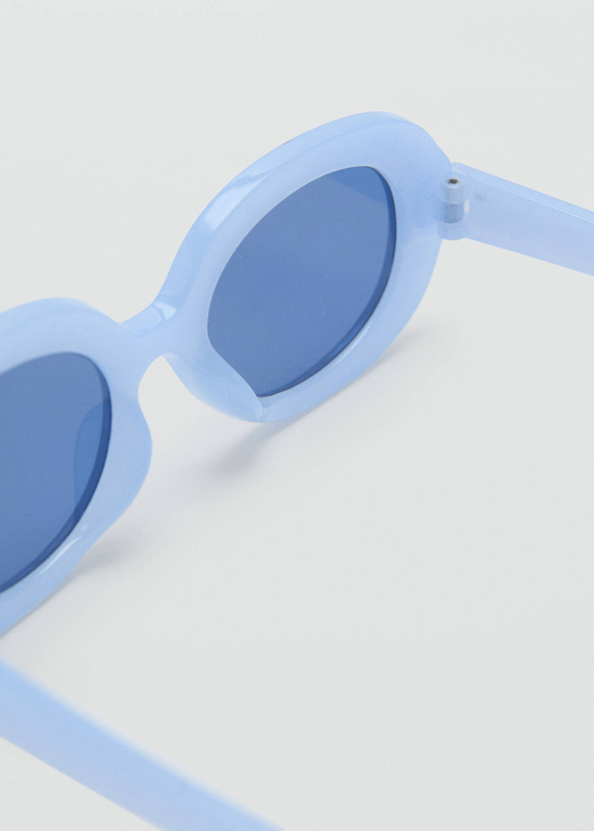 Oval-frame sunglasses — Sky Blue