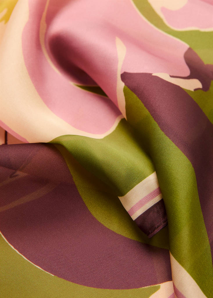 Pañuelo estampado floral