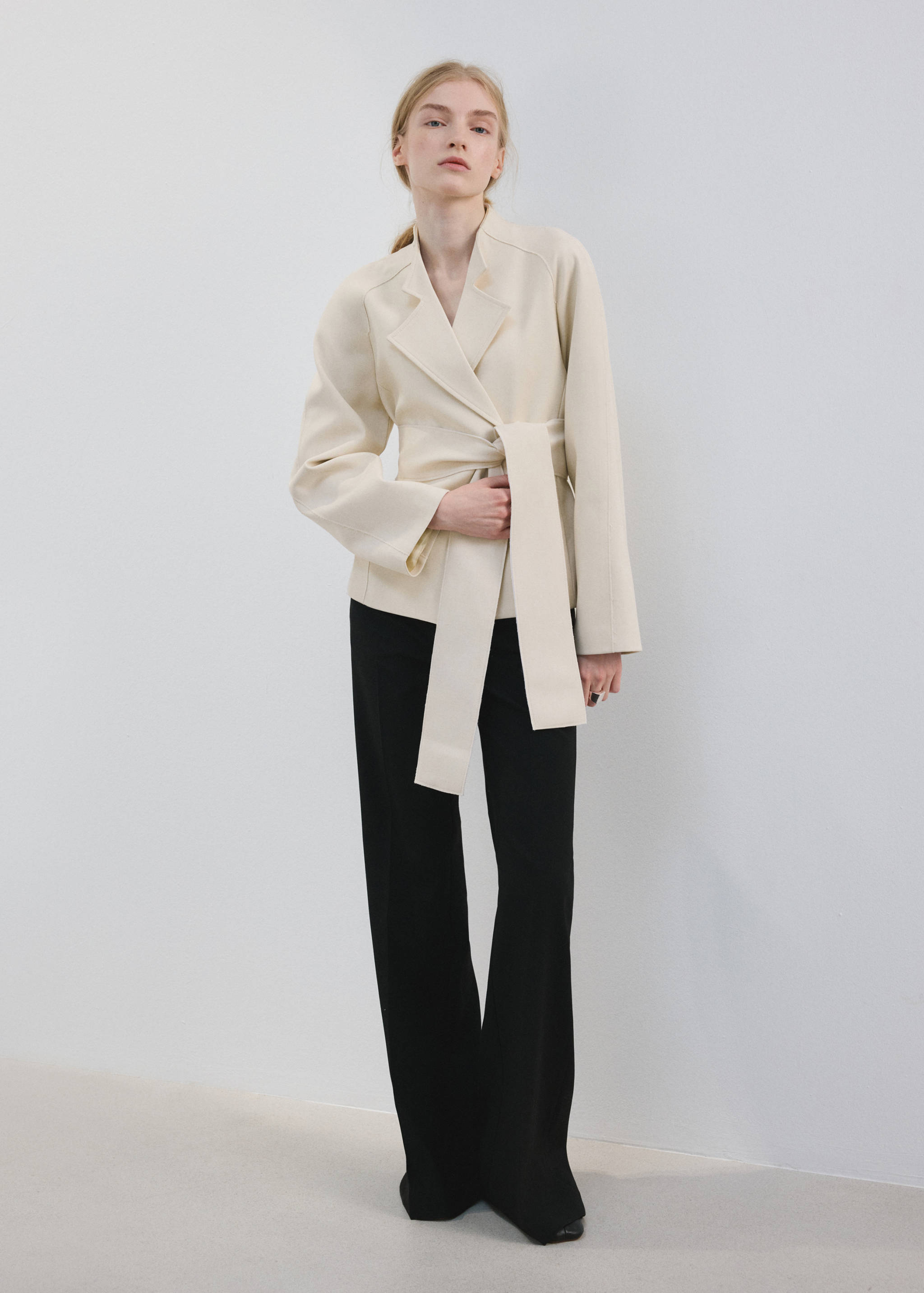 Mid-rise flare trousers - General plane