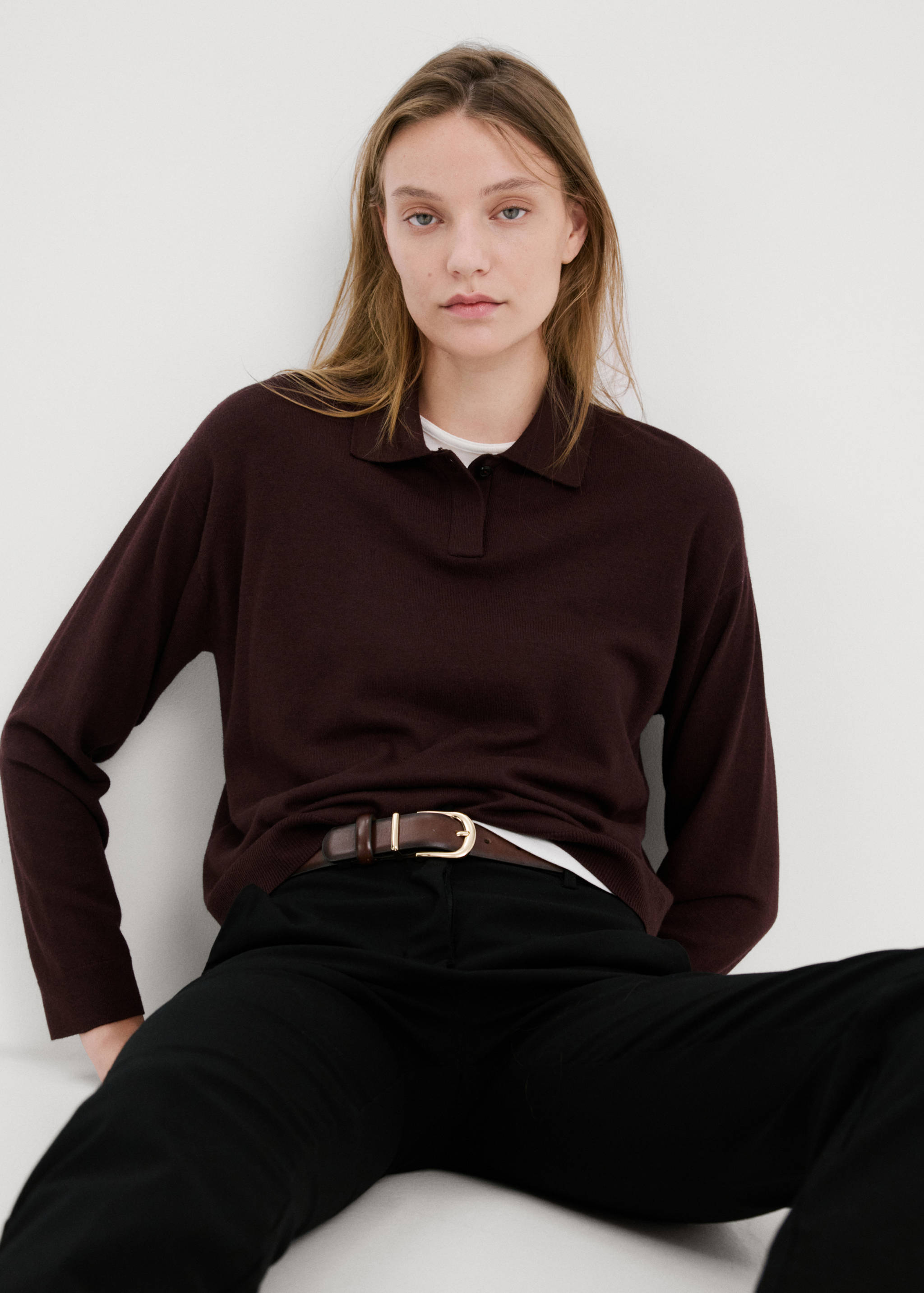 Knitted polo-neck sweater - Medium plane