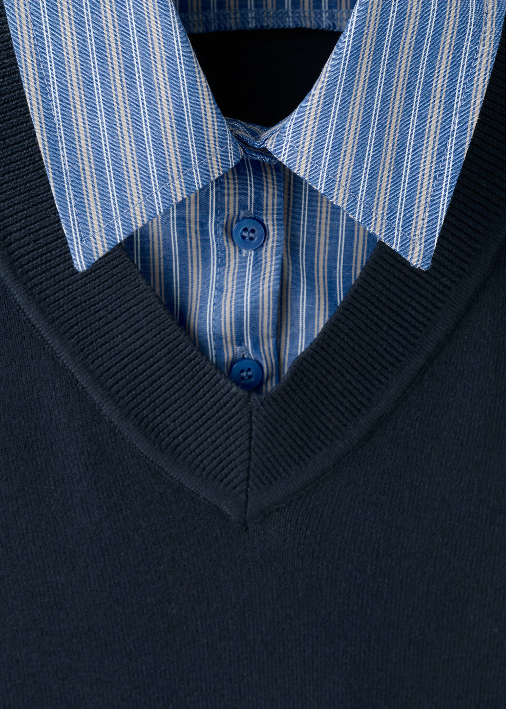 Pull-over chemise combiné - Détail de l'article 8, Bleu marine. Ref: 27004781-00.