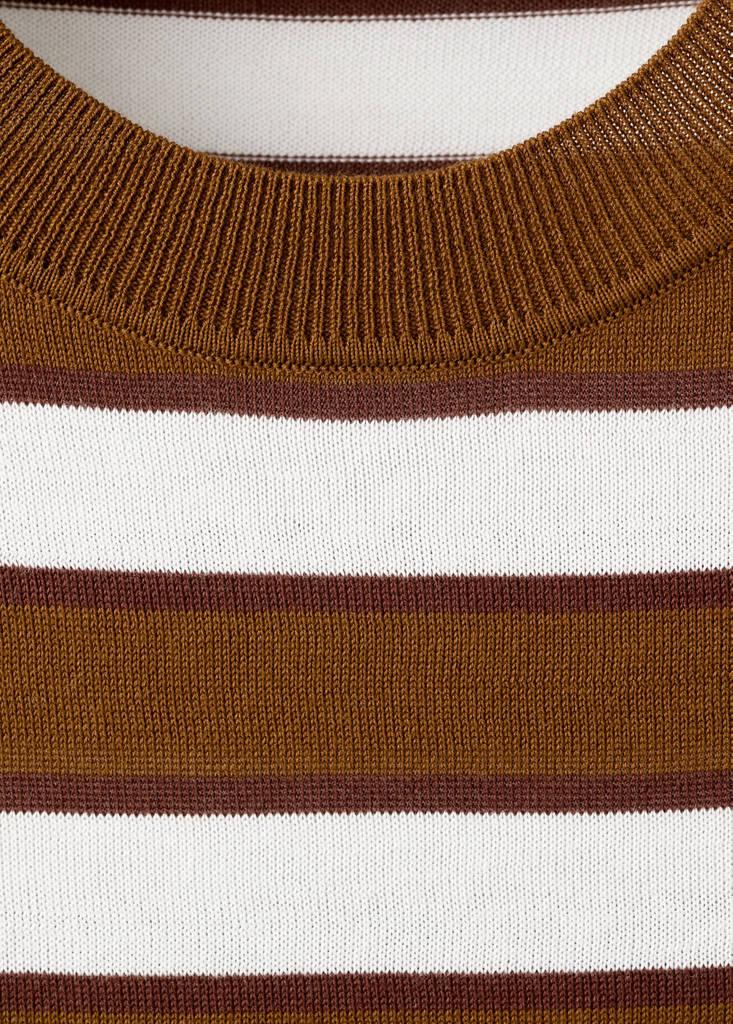 Short-sleeved knitted sweater — Caramel