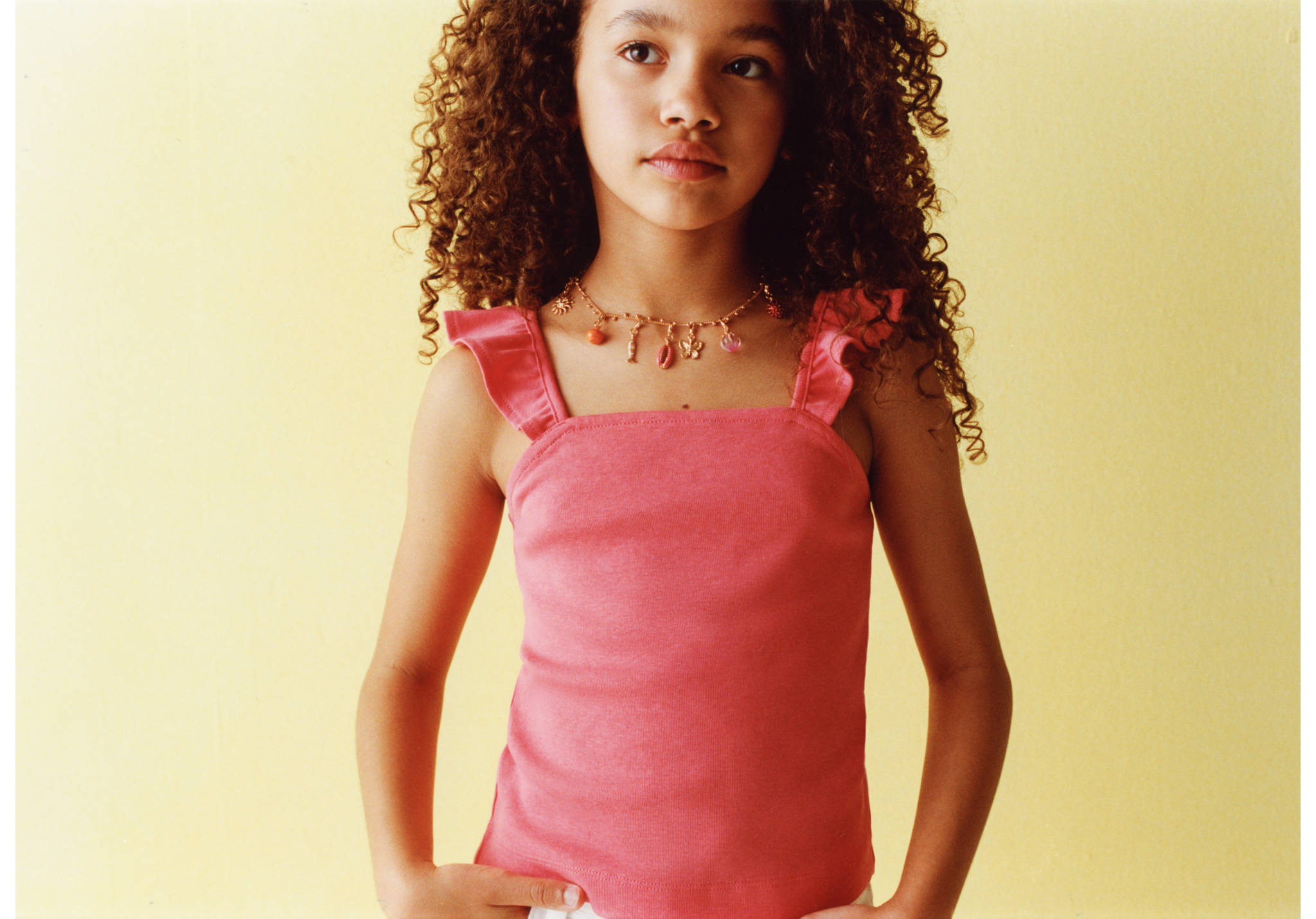 Charmlı kolye - Panoramik plan