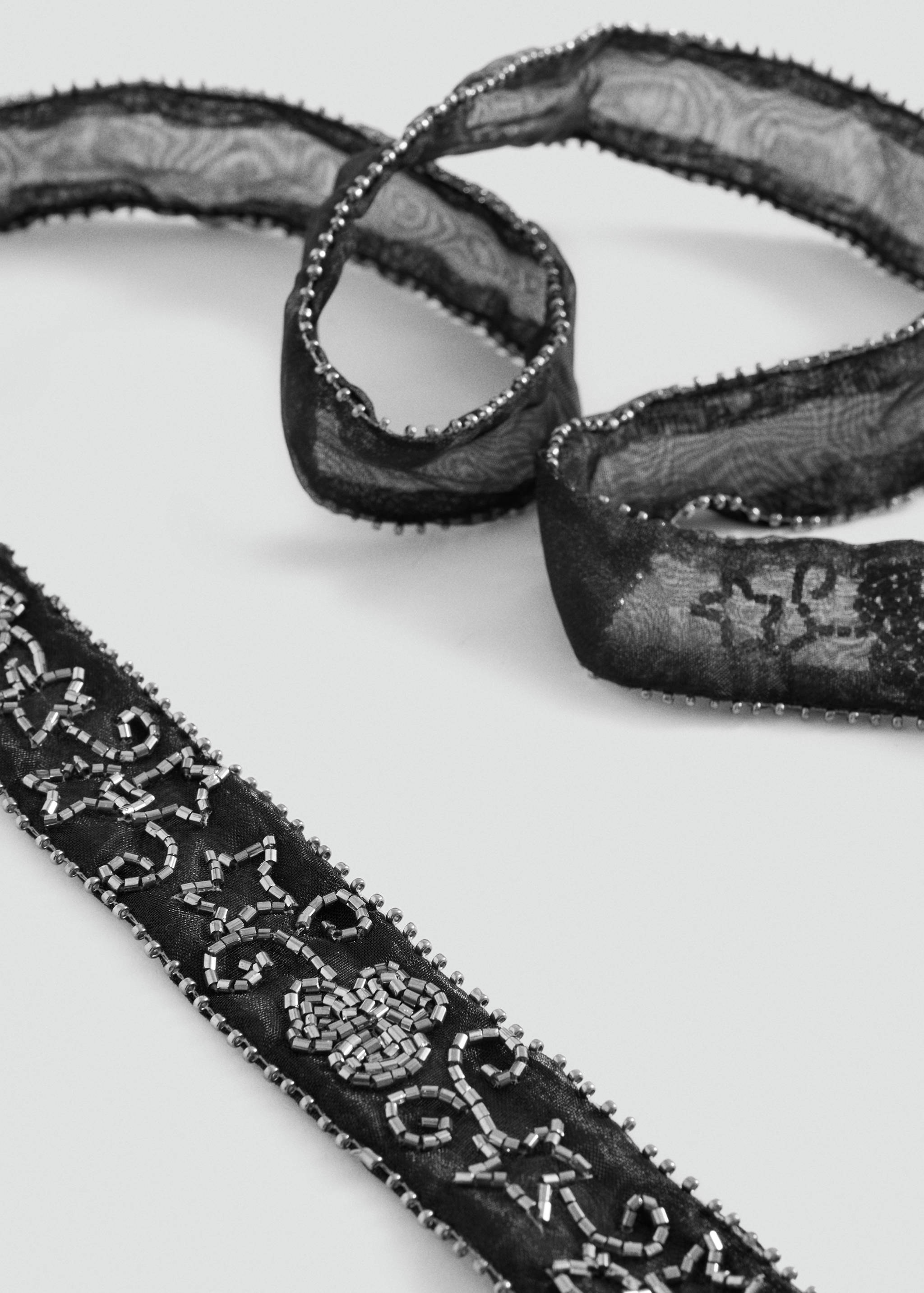 Beaded mesh collar necklace - Medium plane